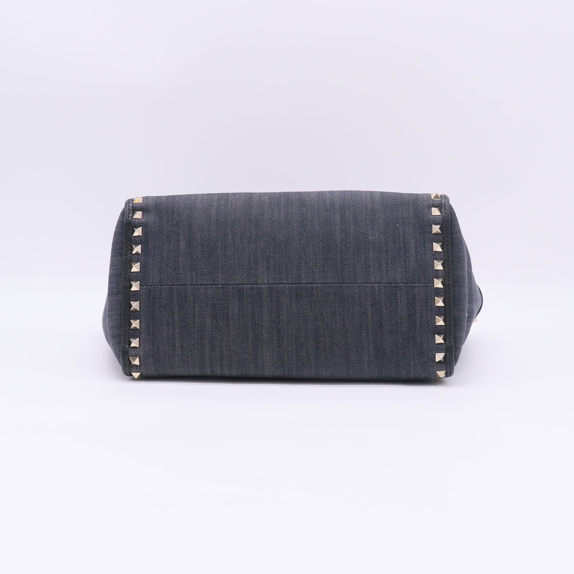 Valentino Garavani Rockstud Small Denim Trapeze Tote Bag B23711