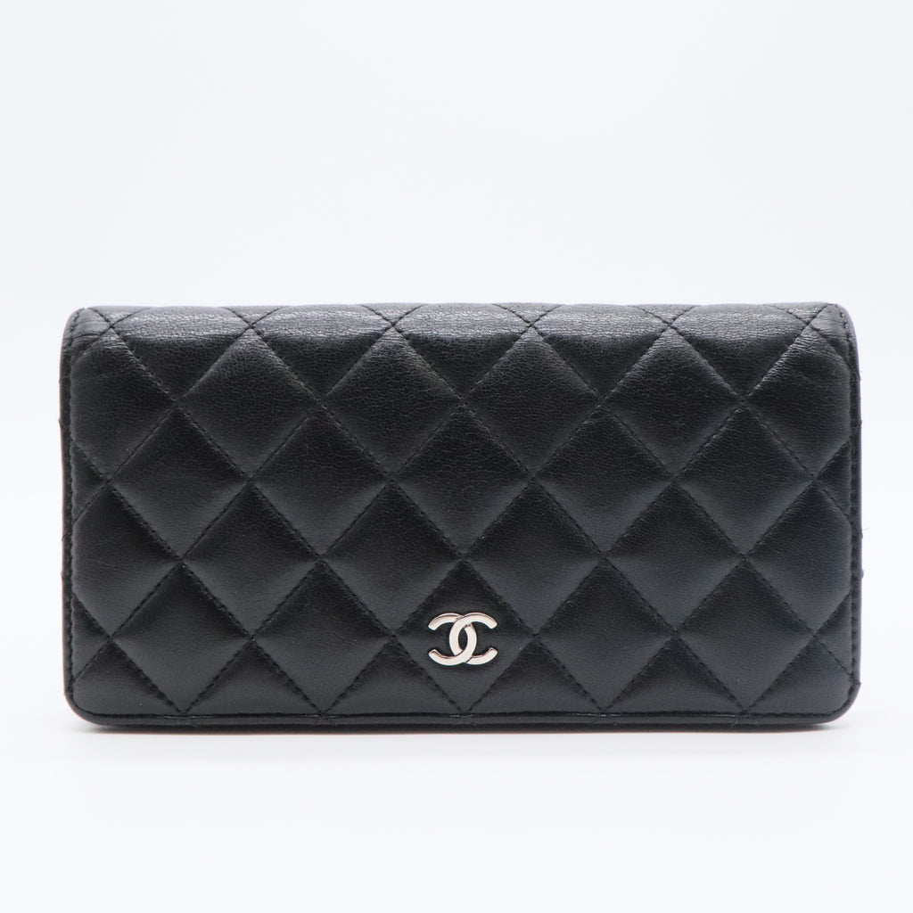 Lambskin Quilted Yen Wallet Black