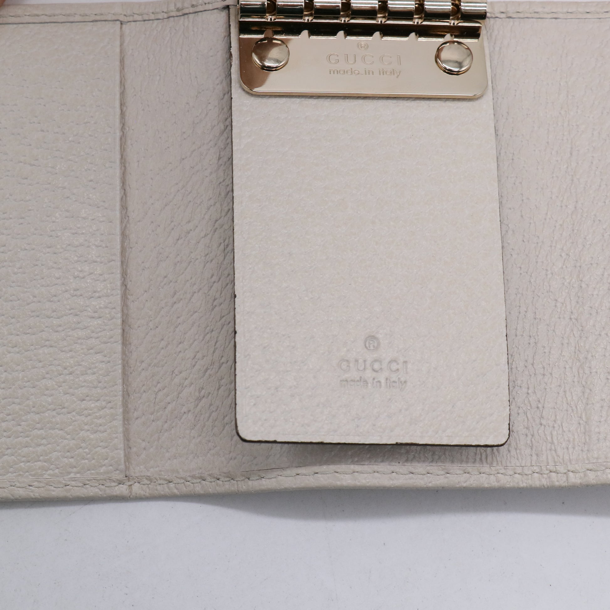Gucci GG Canvas Web 6-Key Case W21304