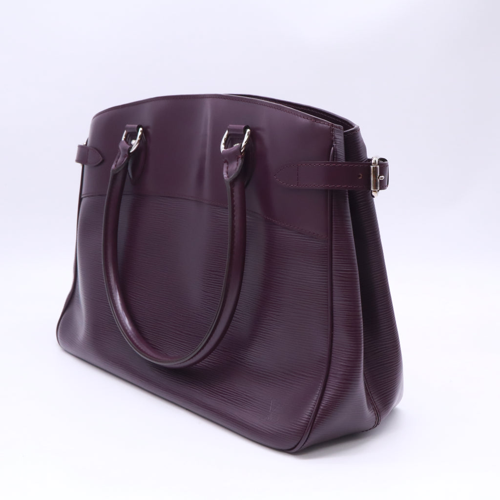 Louis Vuitton Epi Leather Passy PM Bag B23378