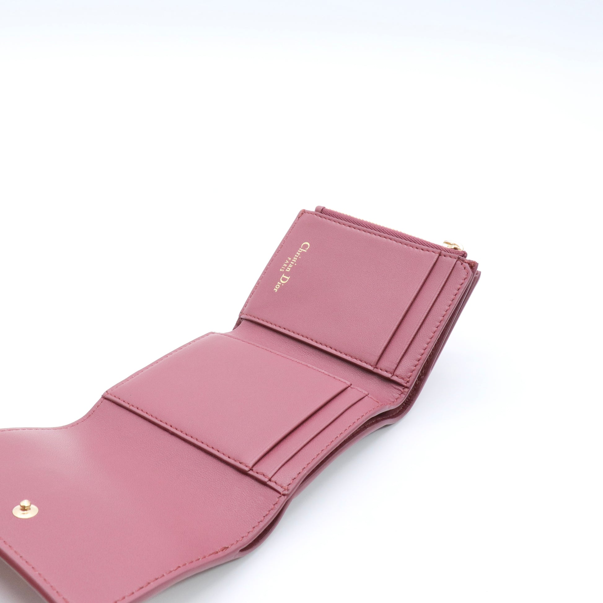 30 Montaigne Lotus Wallet Sage Green Grained Calfskin wallet twins