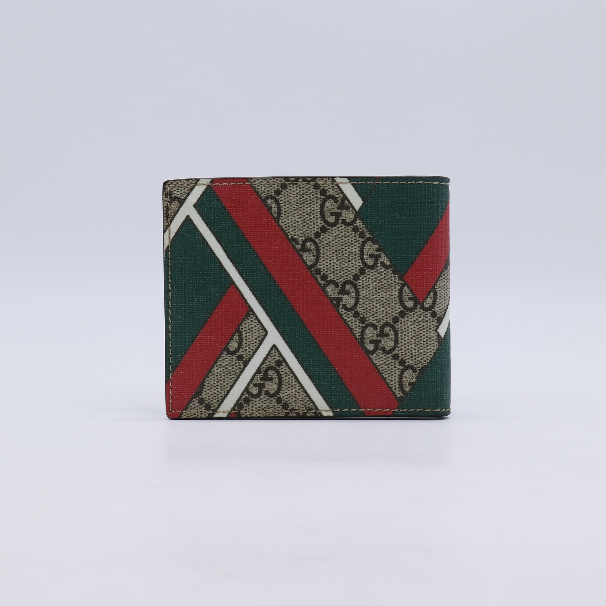 Gucci GG Supreme Chevron Bifold Wallet W21314