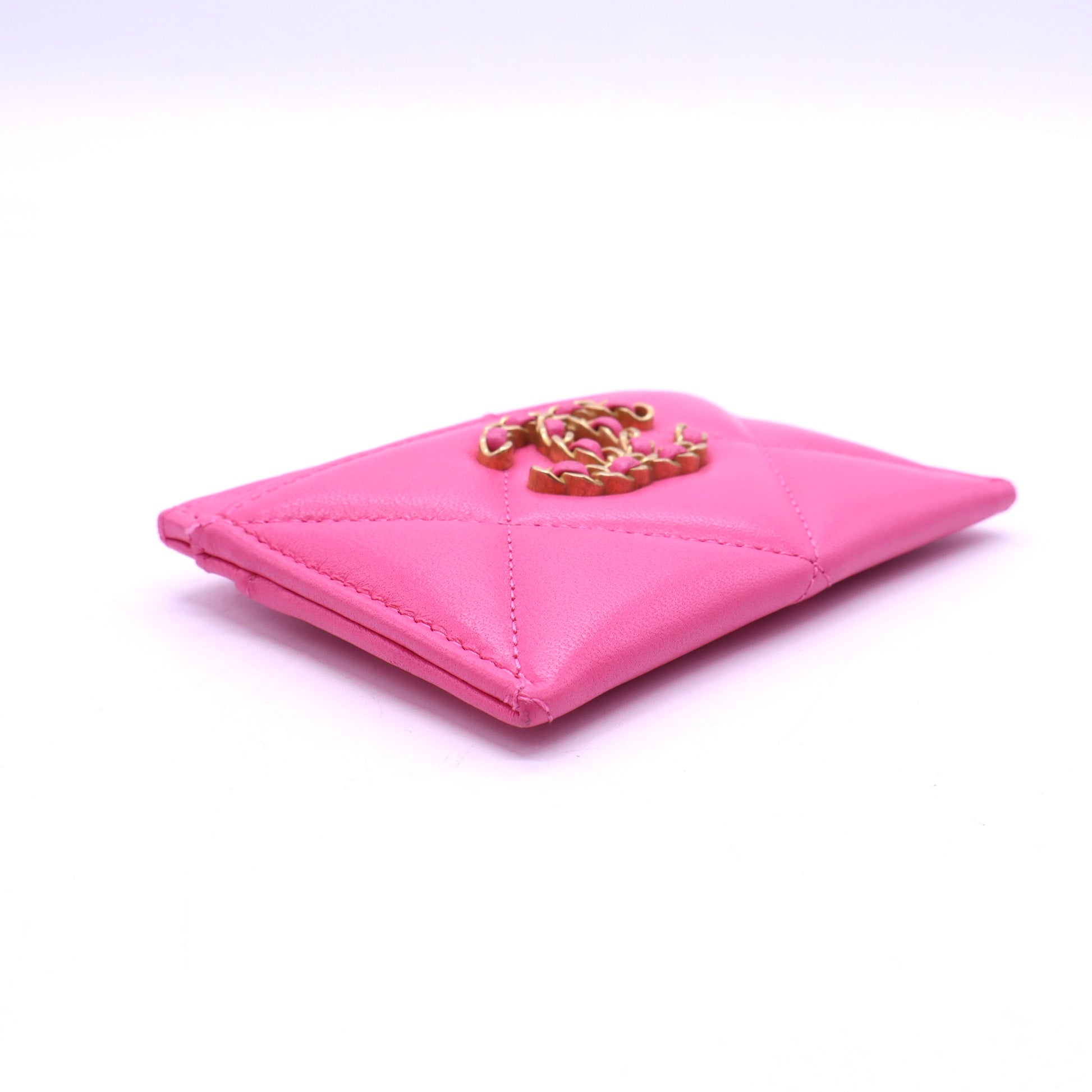 Chanel 19 Card Holder Quilted Leather twins LDJ3970