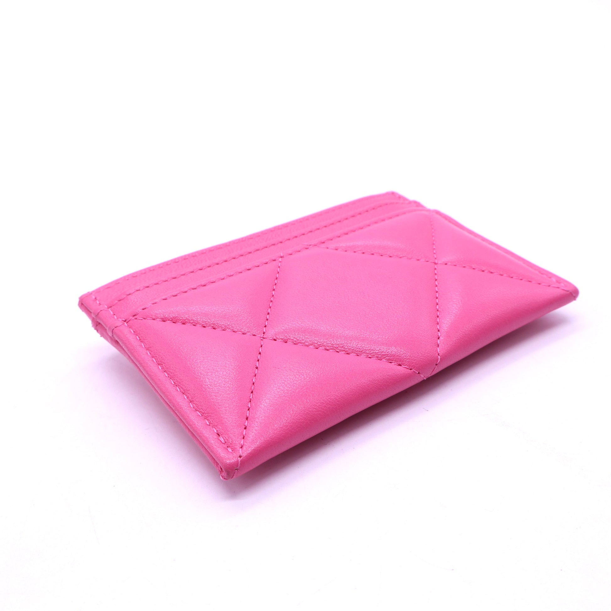 Chanel 19 Card Holder Quilted Leather twins LDJ3970