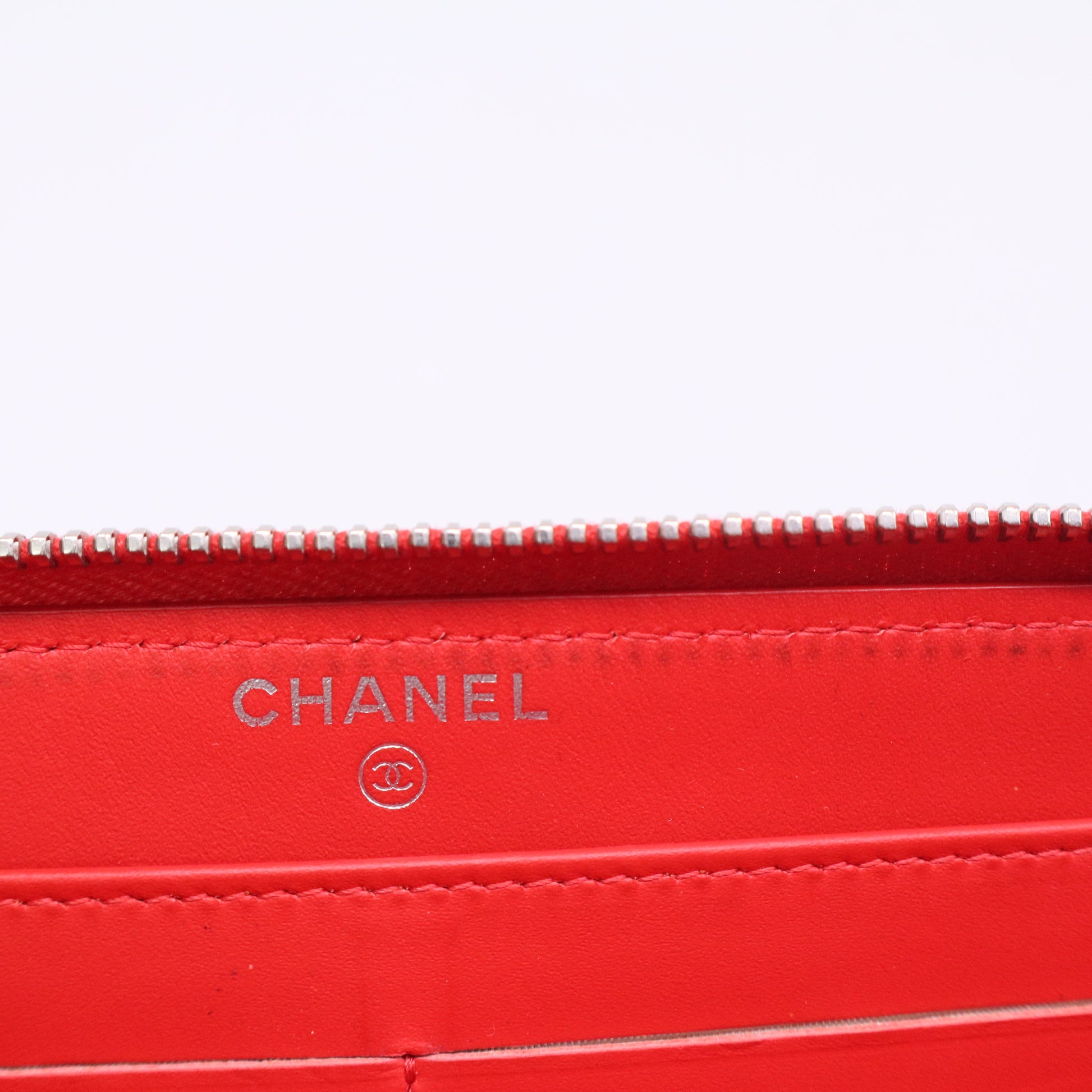 Chanel Interlocking CC Logo Continental Wallet twins W20630