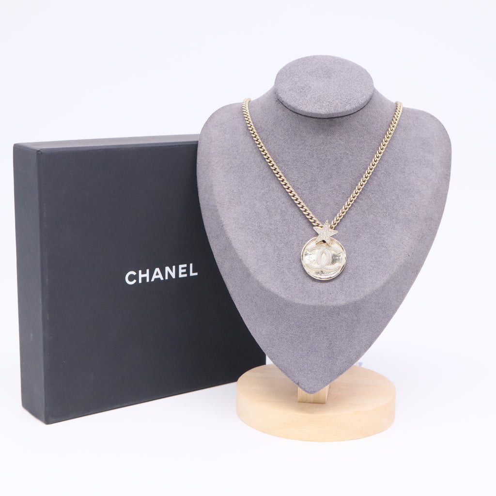 Chanel Gold Cuban Chain Toggle Necklace twins LDJ3400