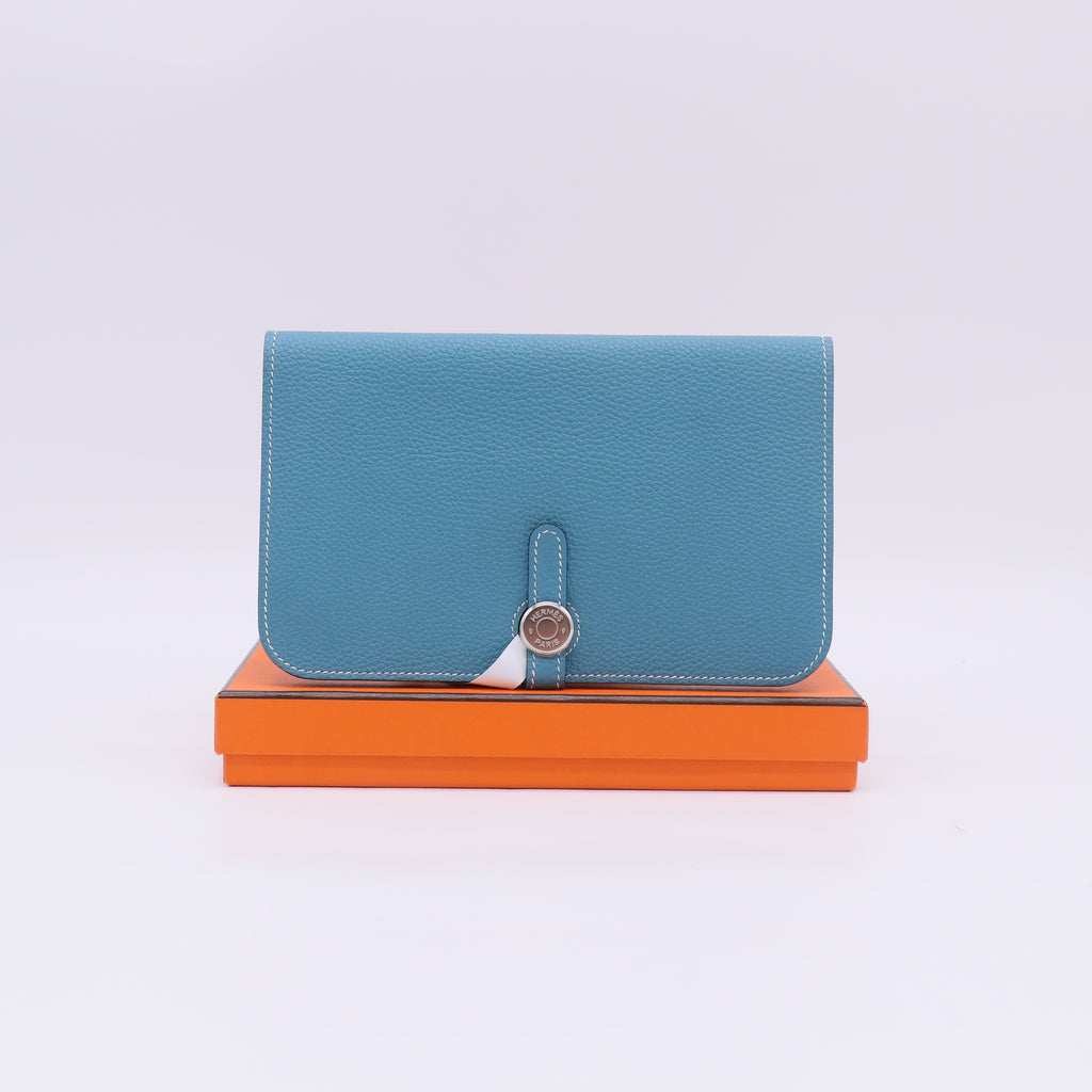 Togo Dogon Duo Wallet Blue Jean W22850