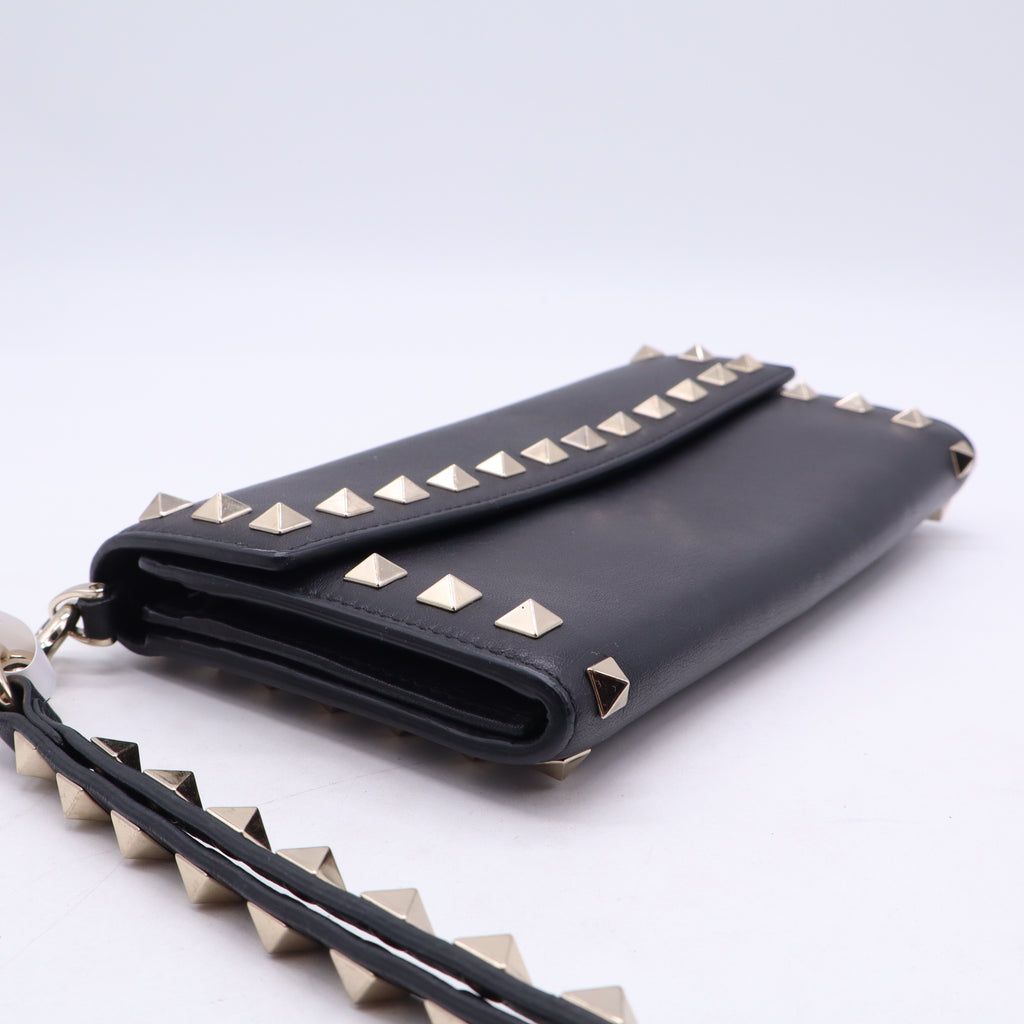Valentino Garavani Vitello Rockstud Side Slip Clutch/Wallet twins