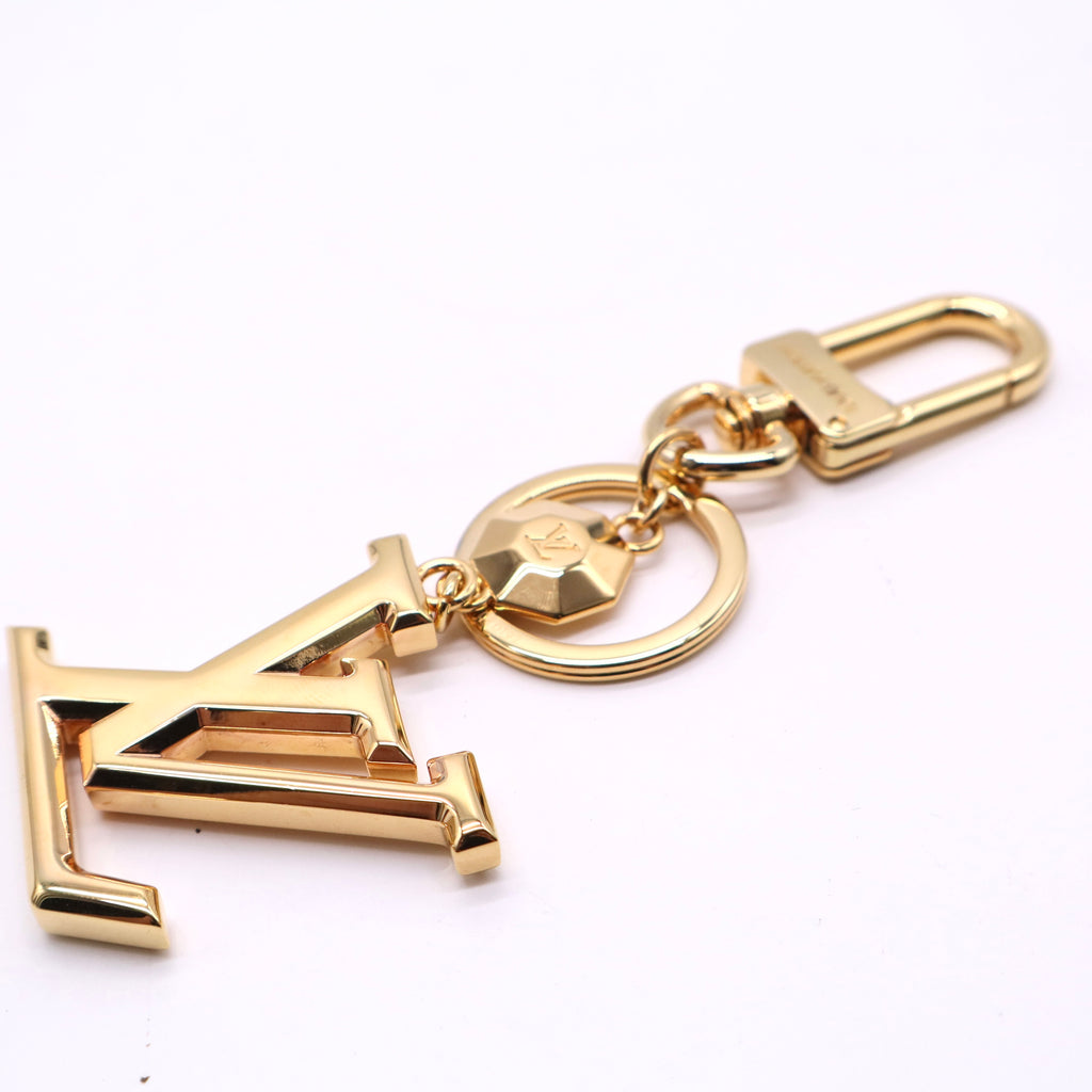 Metal Taurillon LV Capucines Bag Charm Key Holder  W20073