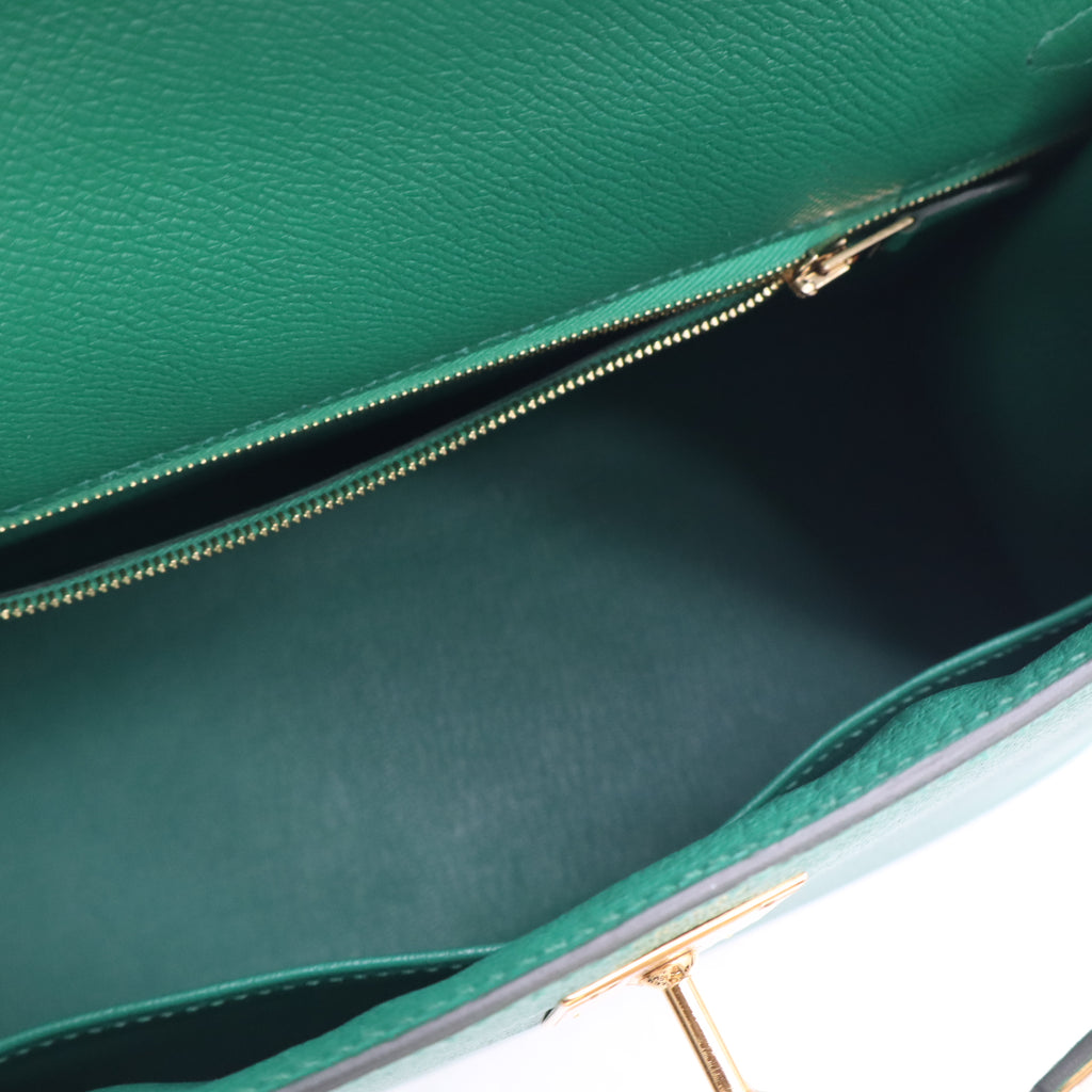 Kelly Handbag Vert Vertigo Epsom with Gold Hardware 28 B24566