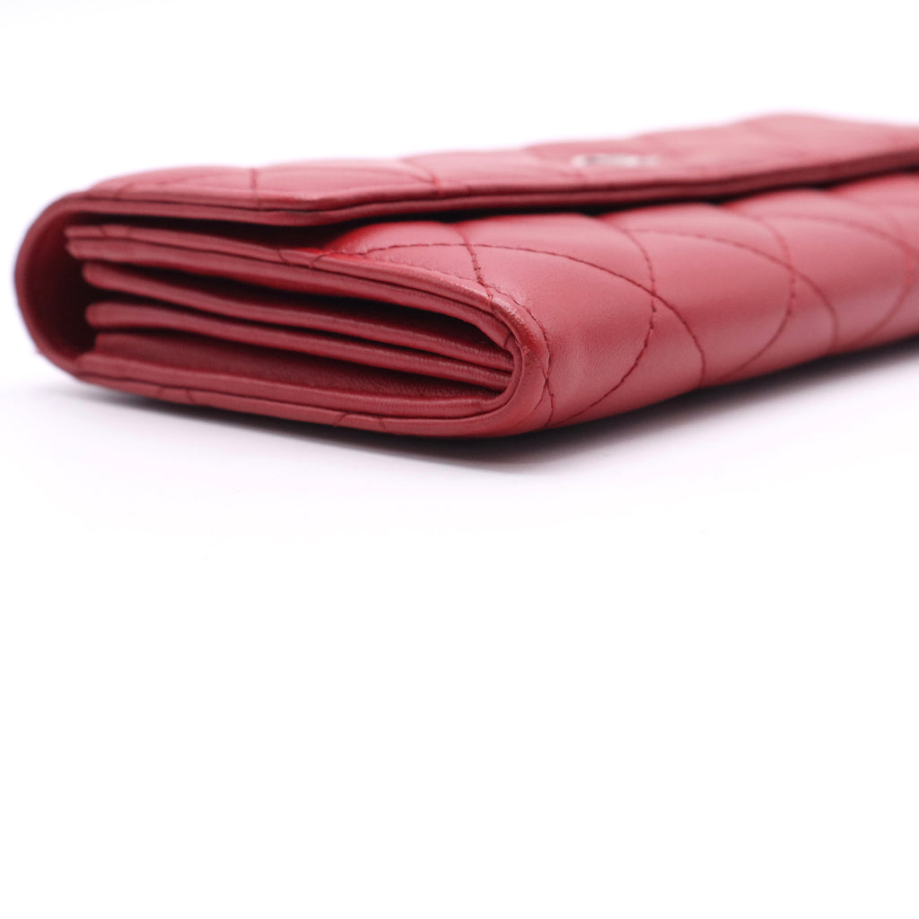 Lambskin Quilted Large Gusset Flap Wallet Red Twins W20204