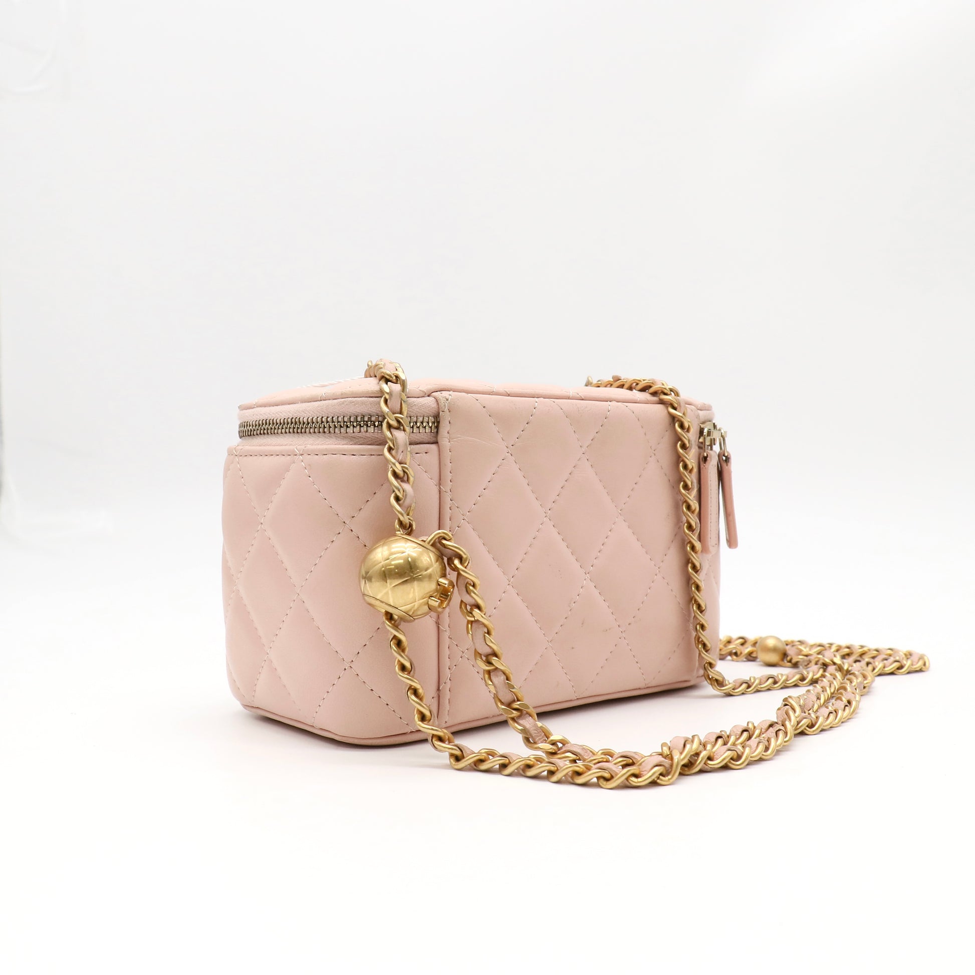 Chanel Pink Quilted Caviar Leather Small Vanity Case With Chain Bag twins LDZ197