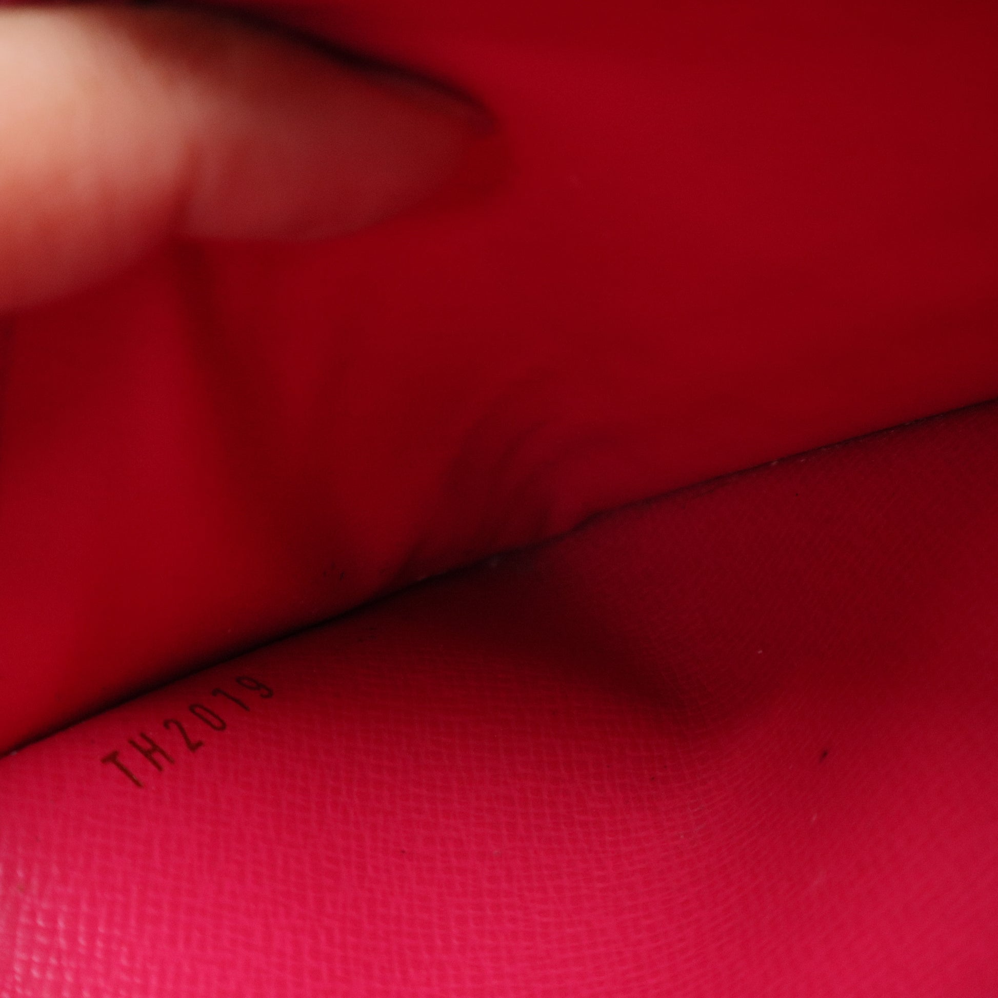 Louis Vuitton Black Monogram Multicolore Violet Sarah Wallet twins LDJ3417