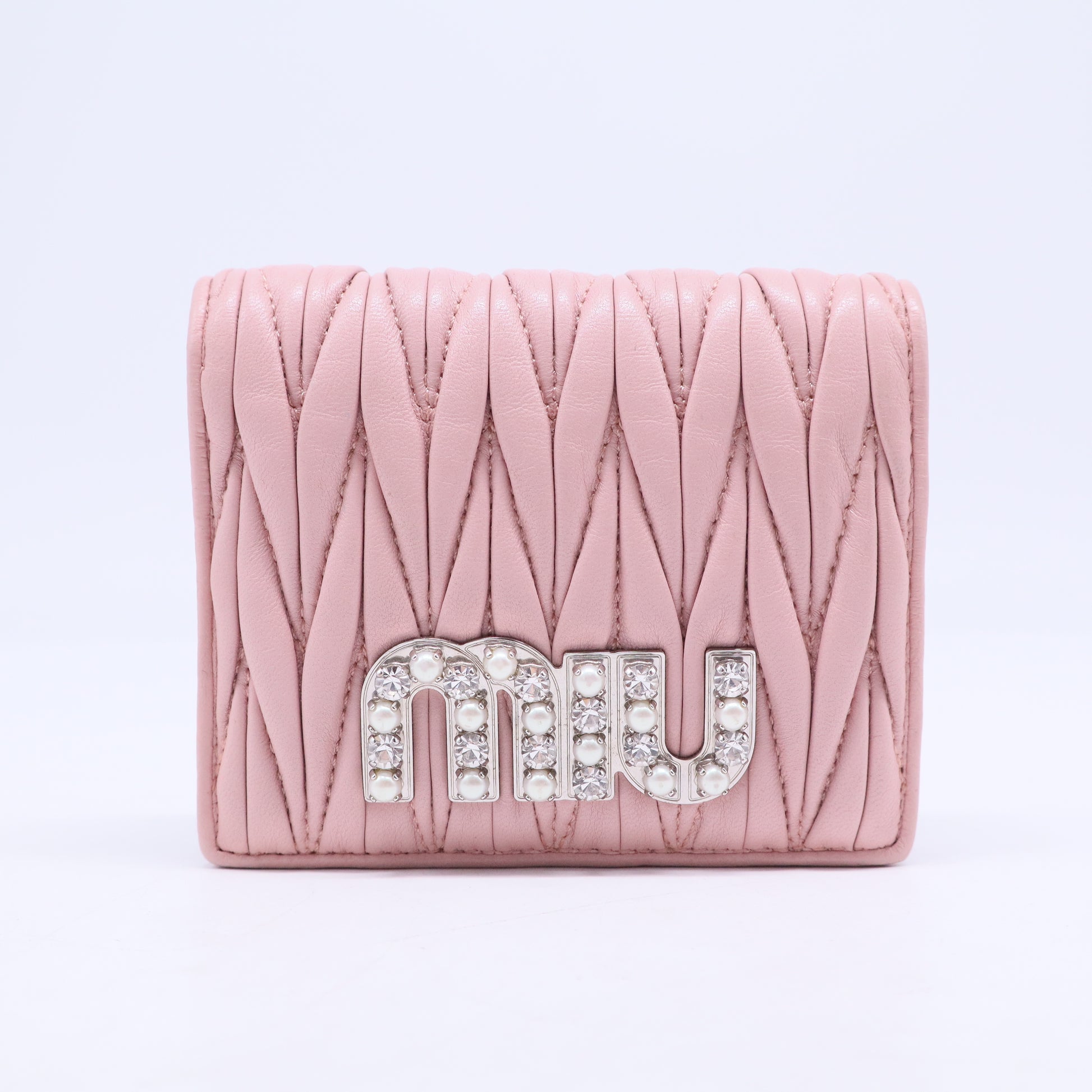 Nappa Matelasse Crystal Pearl Logo Compact Wallet Orchidea W20555