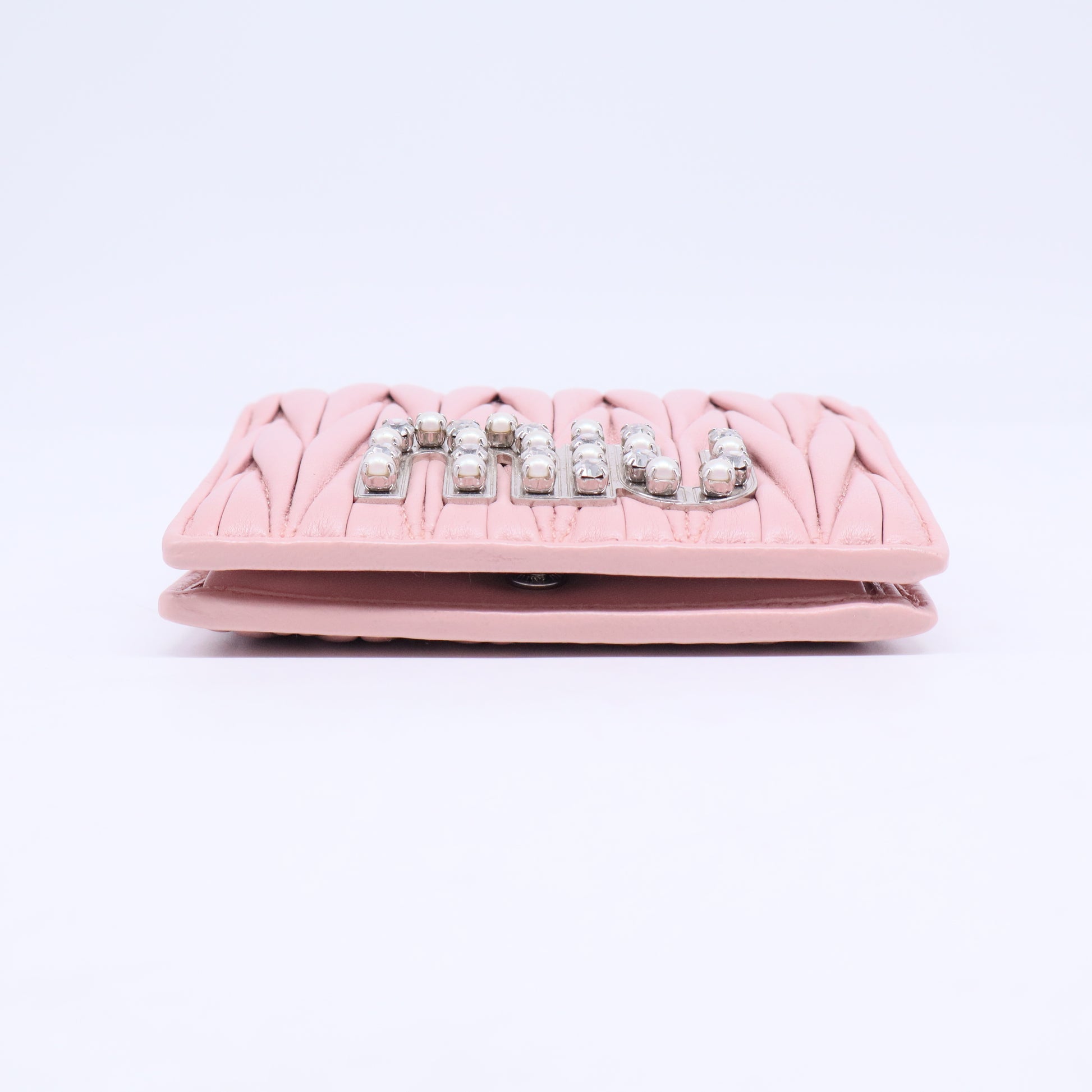 Nappa Matelasse Crystal Pearl Logo Compact Wallet Orchidea W20555