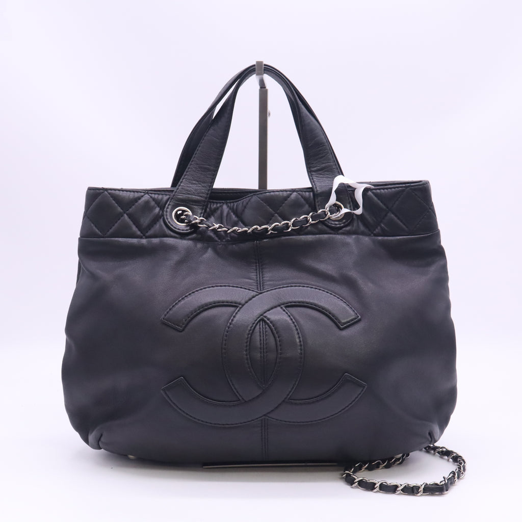 Chanel Timeless Soft Shopper Tote B24539