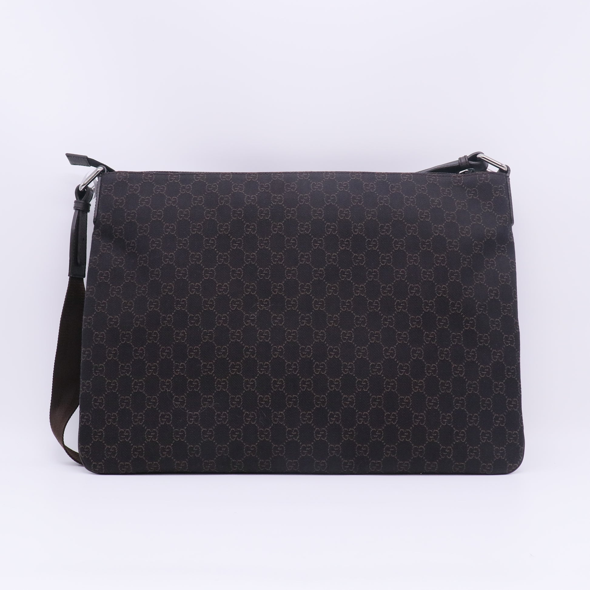 Gucci GG Denim Flat Messenger Bag B23740