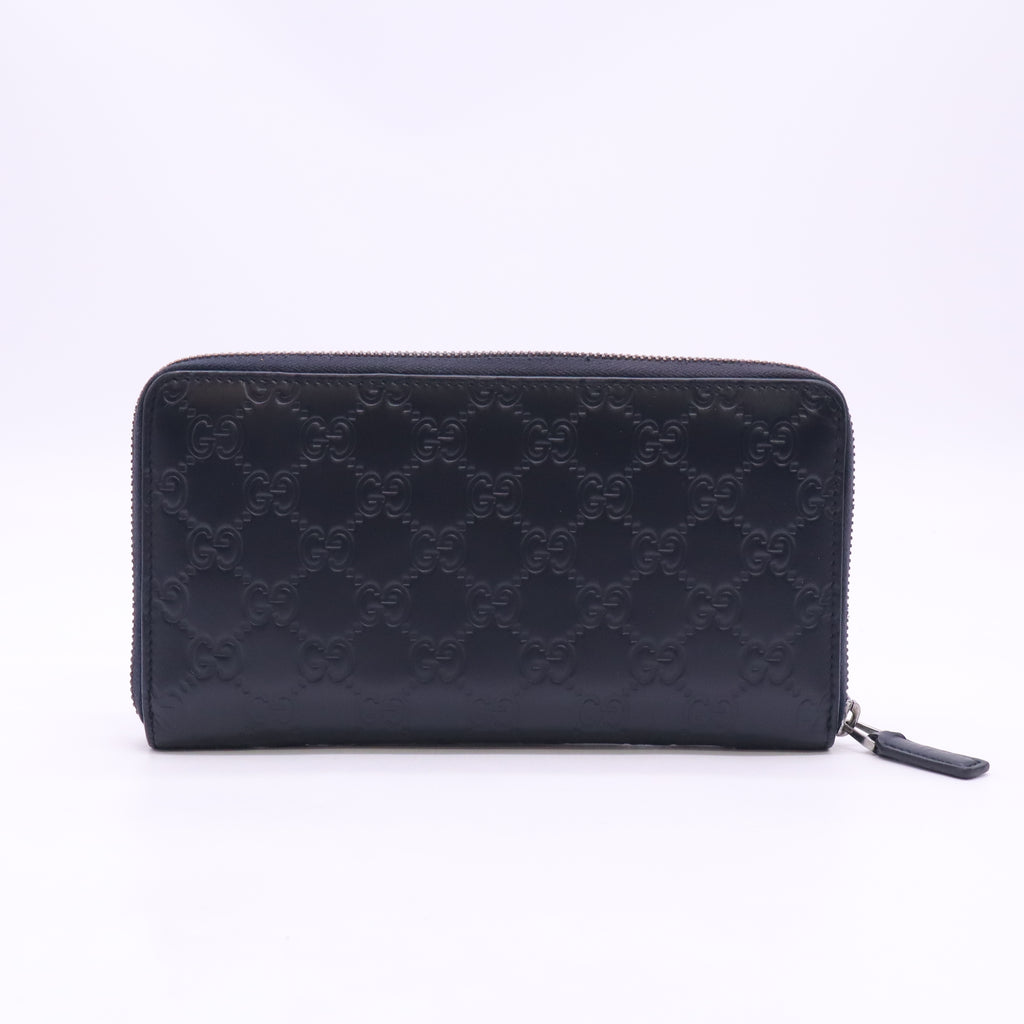 Gucci Guccissima embossed leather zip-around long wallet W23332