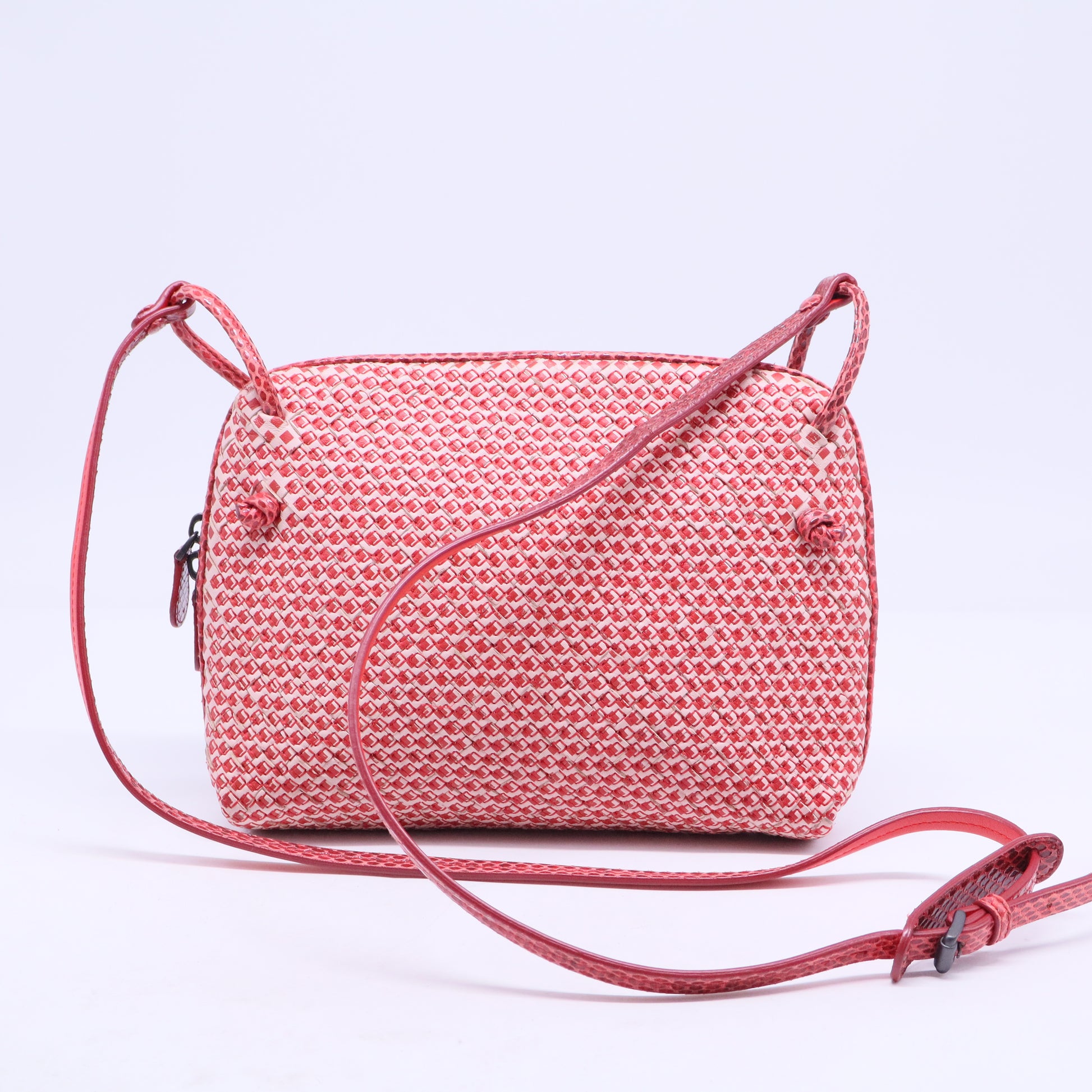 Leather Shoulder Bag B20731
