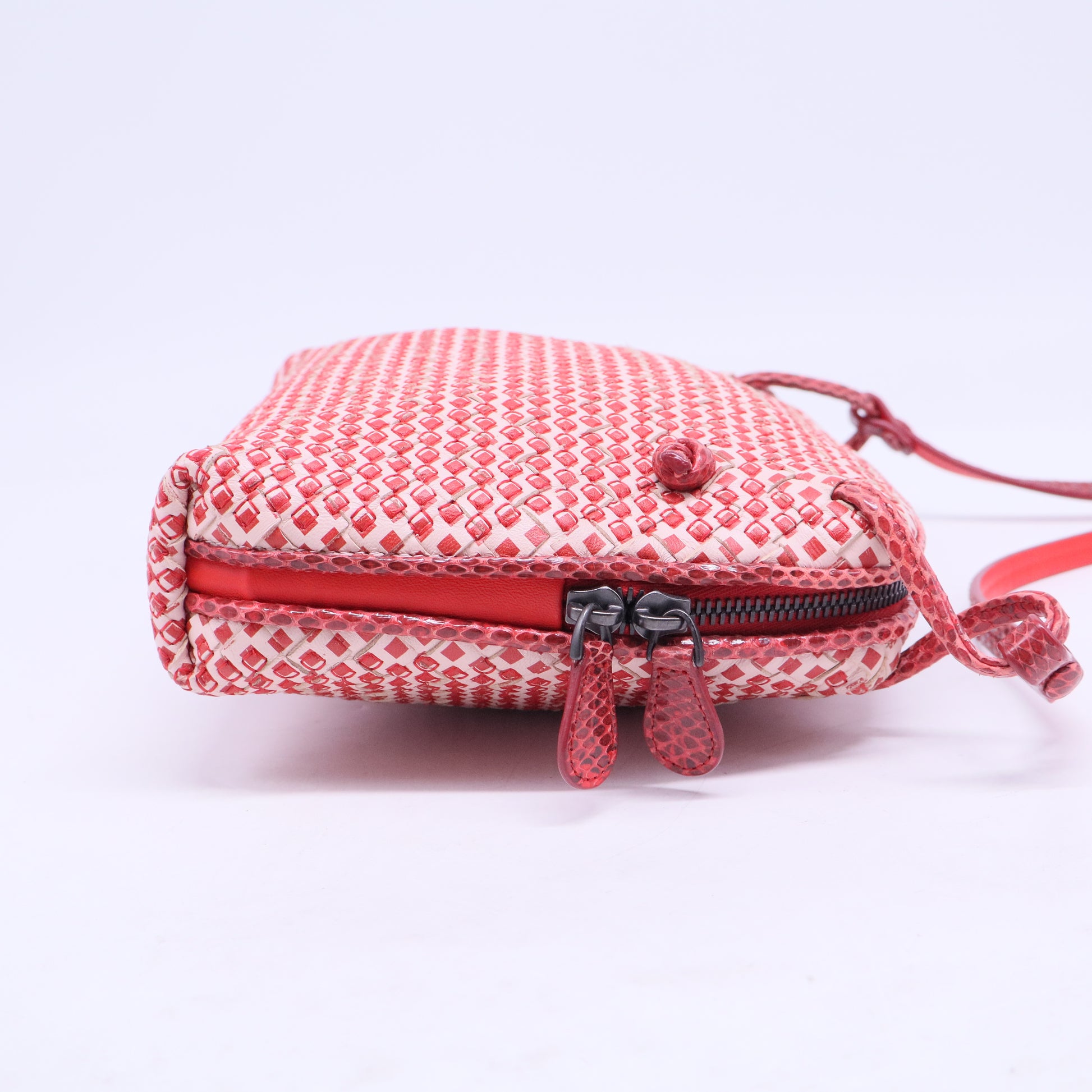 Leather Shoulder Bag B20731