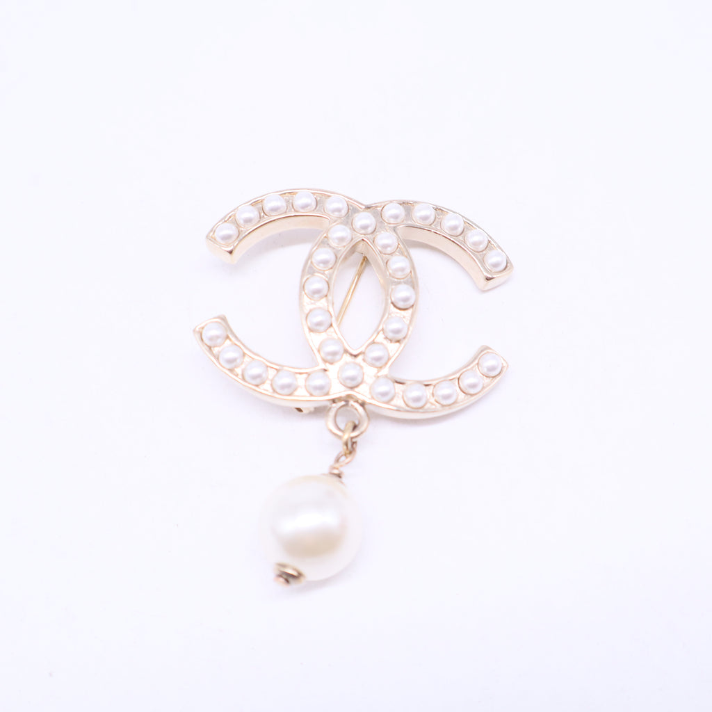 Pearl CC Drop Brooch Silver W20639