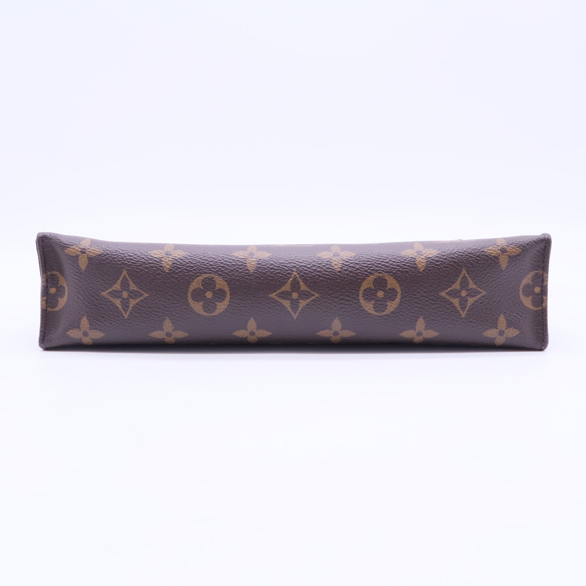 Monogram Toiletry 26 W20148