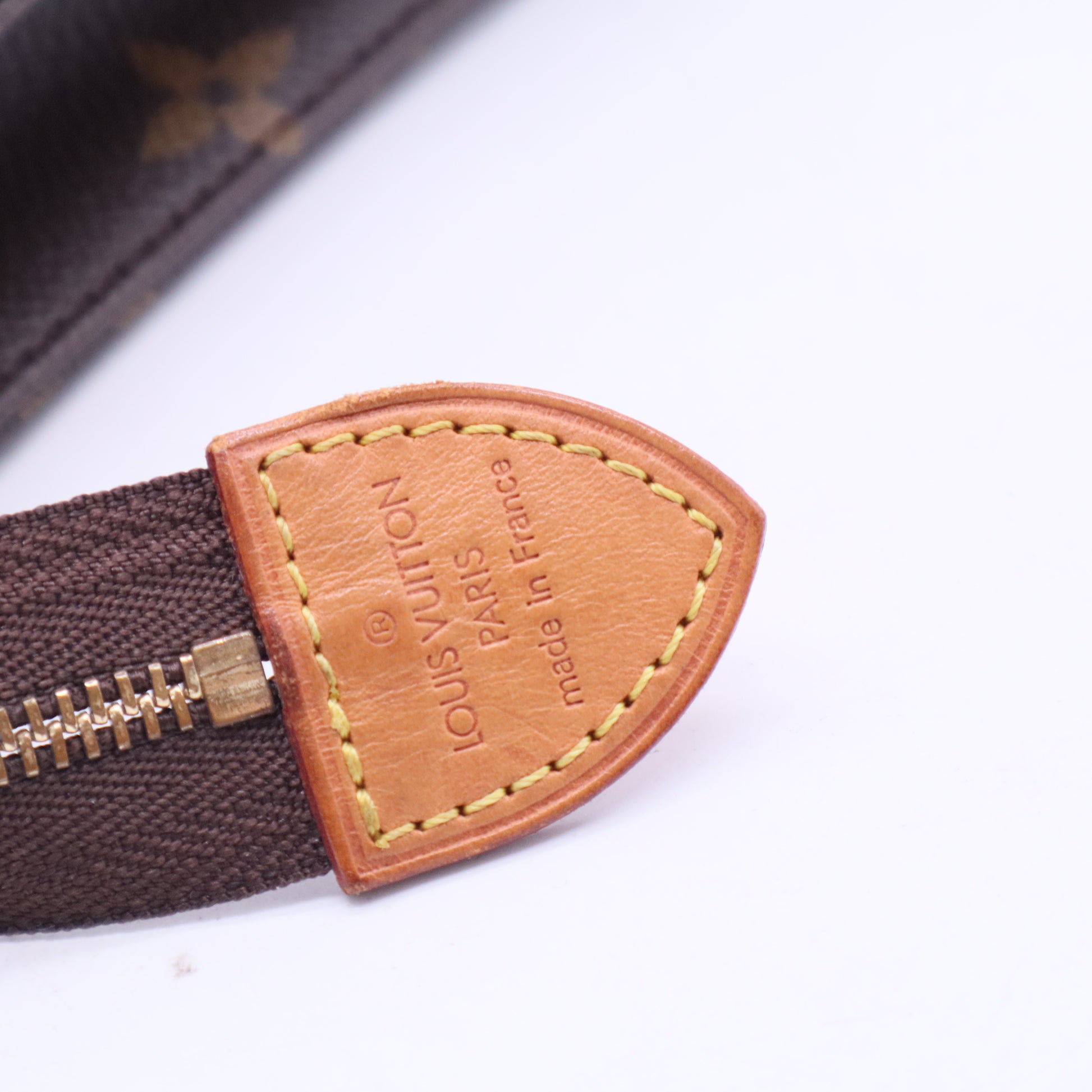 Monogram Toiletry 26 W20148