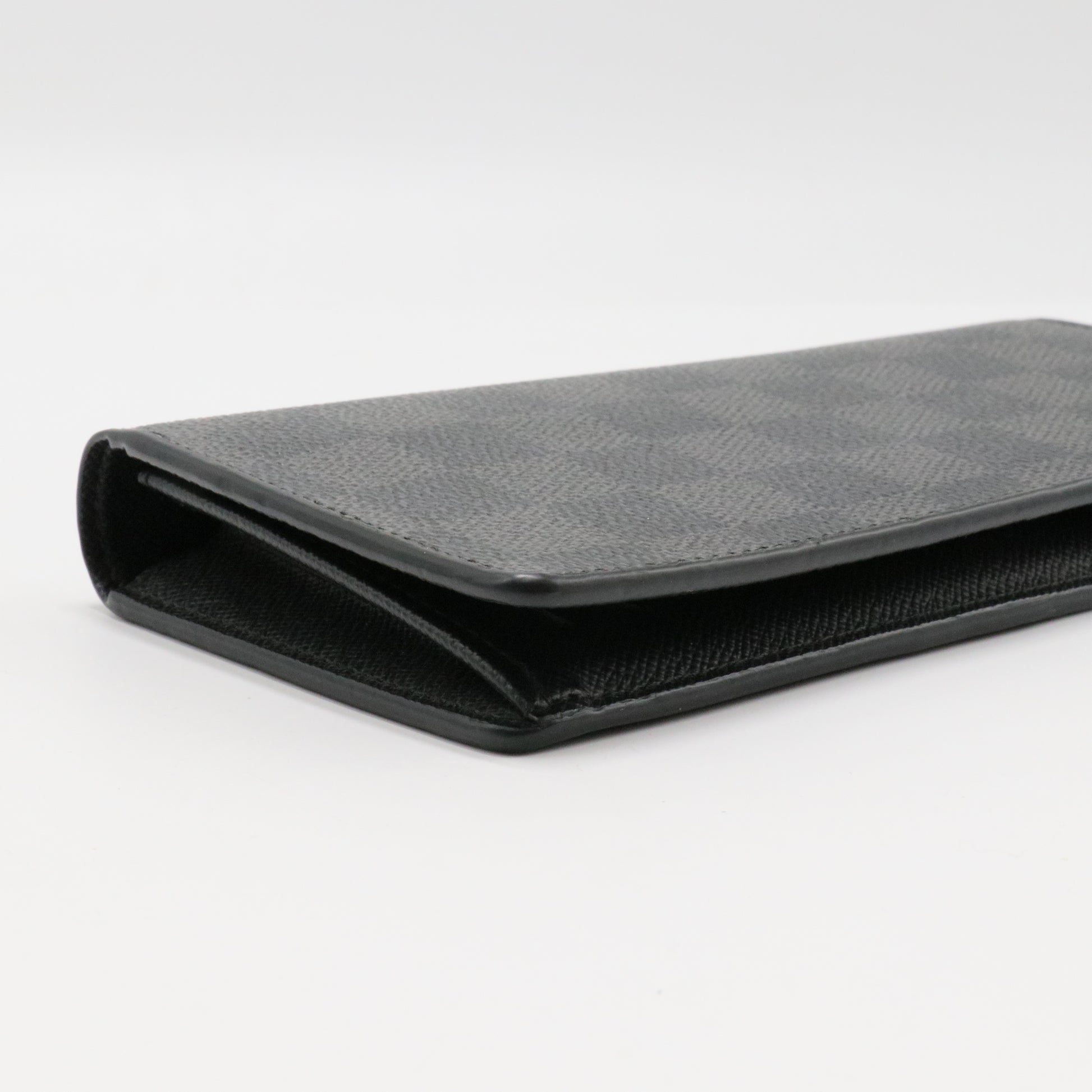 Damier Graphite Pattern Brazza Wallet