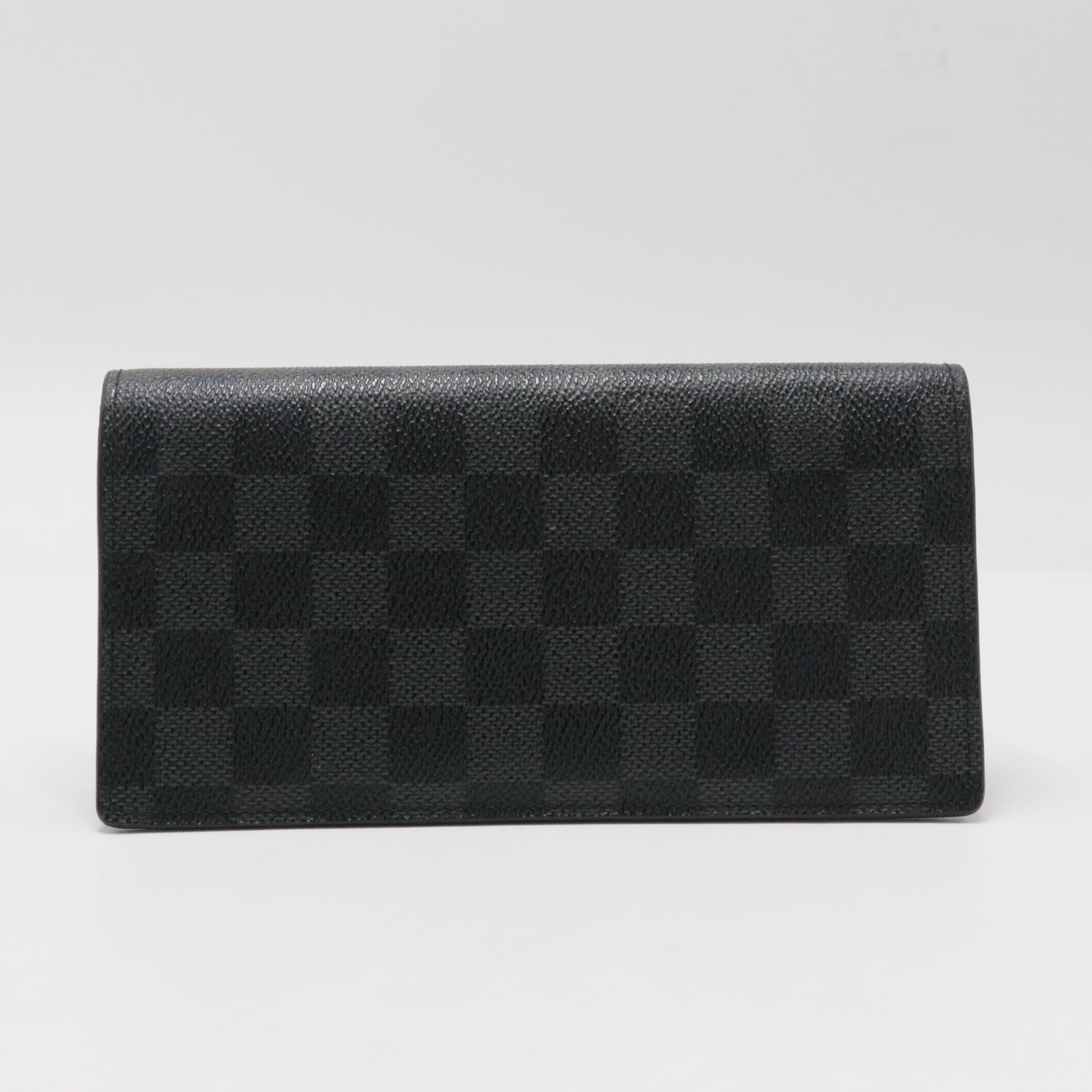 Damier Graphite Pattern Brazza Wallet