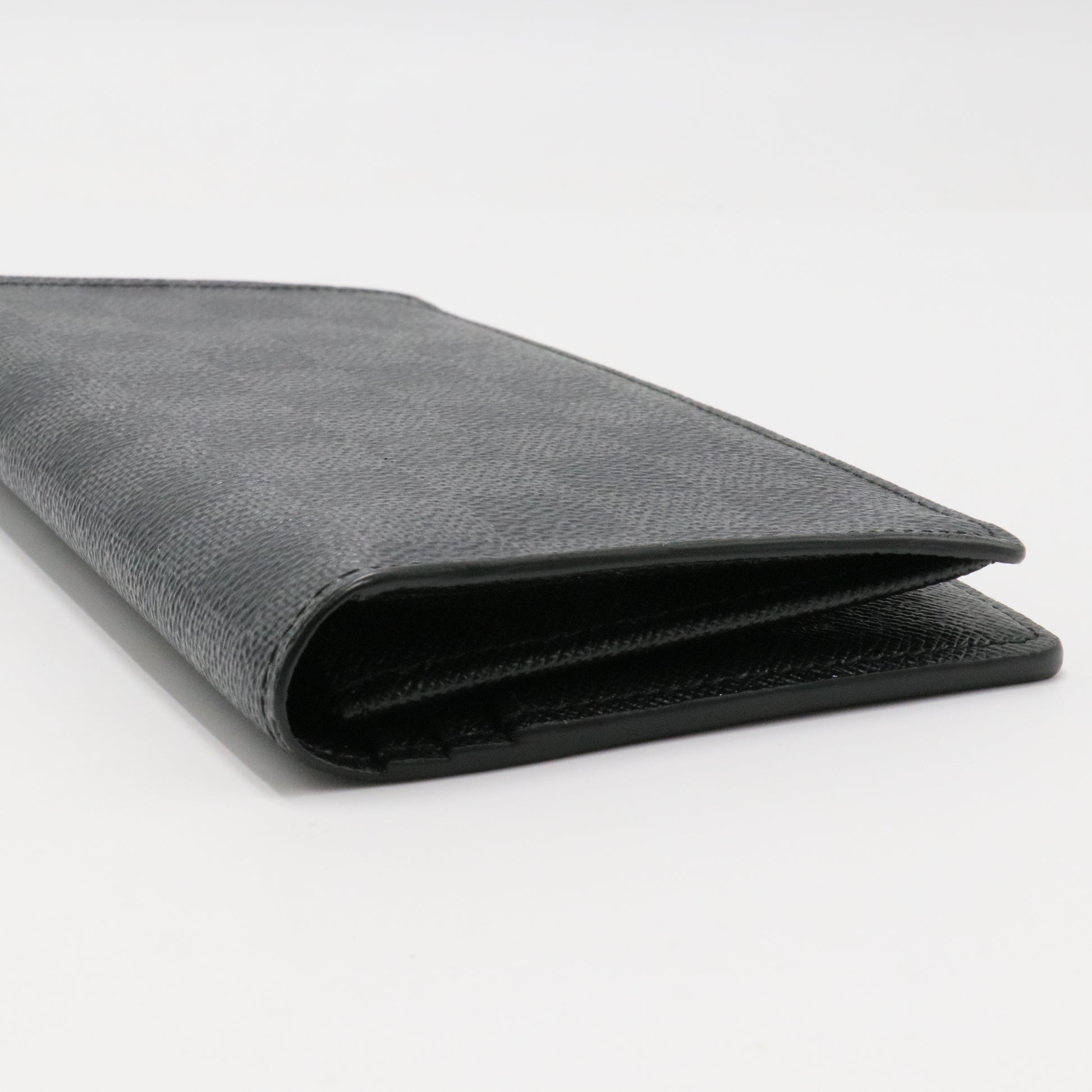 Damier Graphite Pattern Brazza Wallet