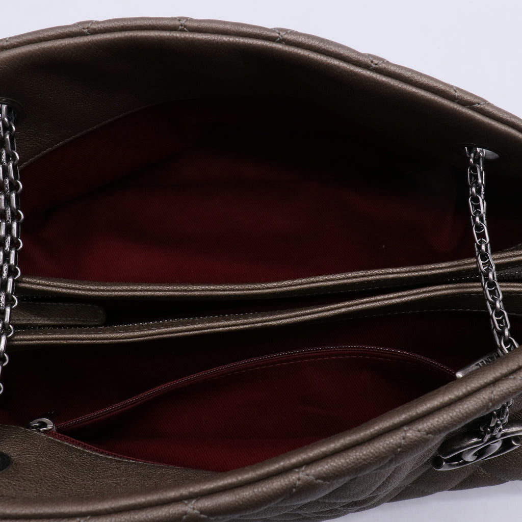 Just Mademoiselle Bag Quilted Aged Calfskin Medium B21842