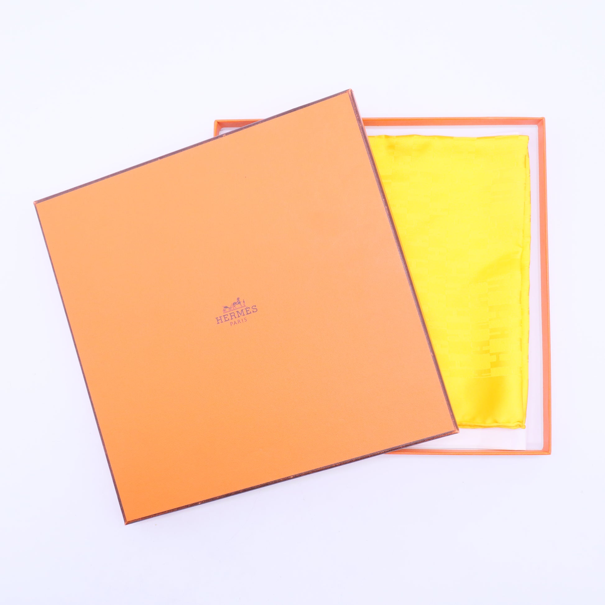 Hermès Silk Scarf W20181