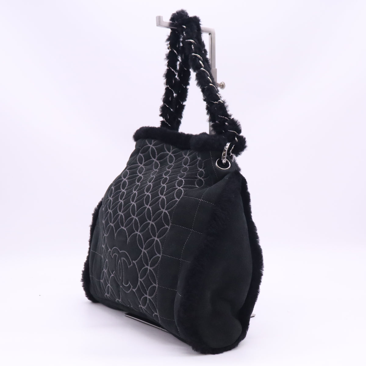 Chanel Square Stitch Chain Tote Quilted Shearling B24685