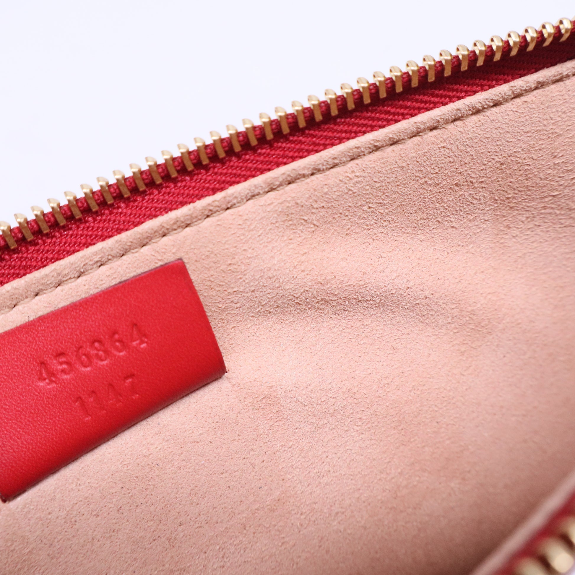 GG Supreme Kingsnake Heart Pouch Bag W20652