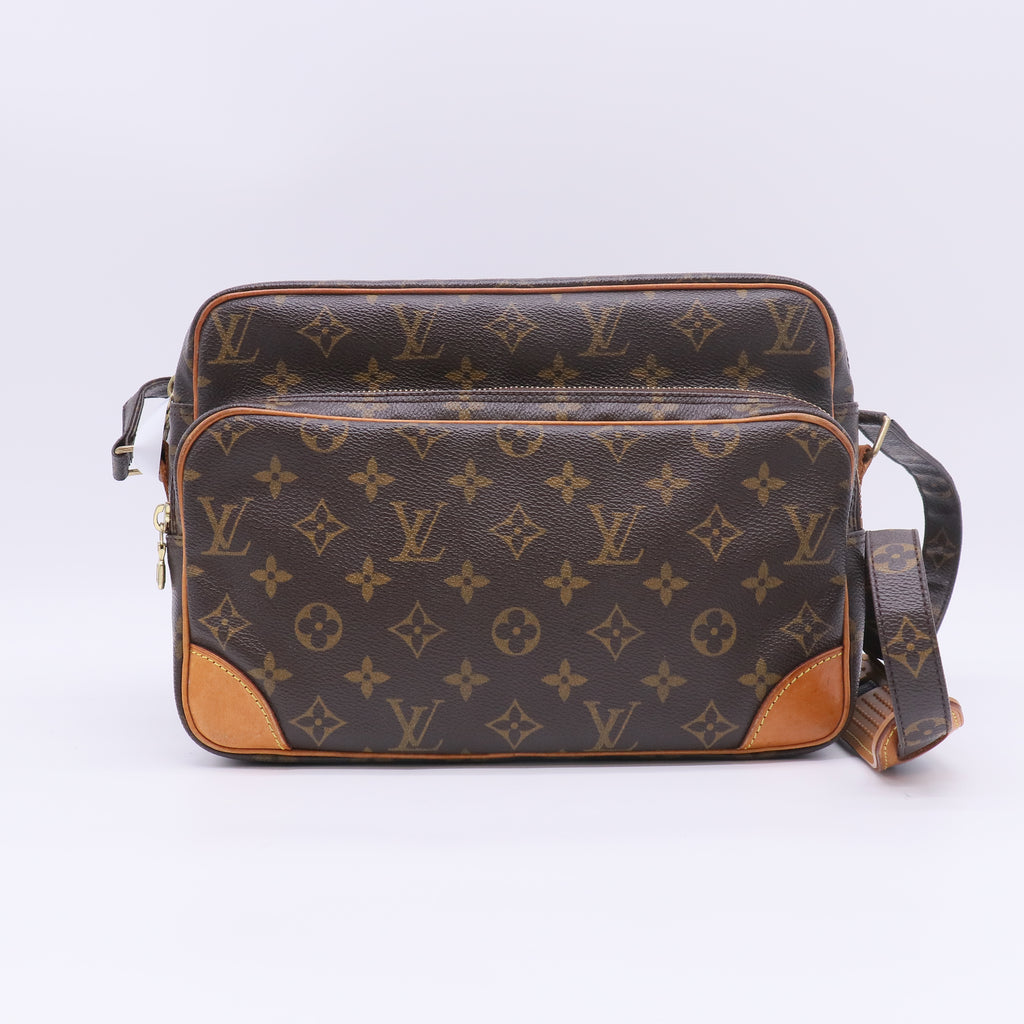 Louis Vuitton Monogram Canvas Nil 28 Messenger Bag B23766