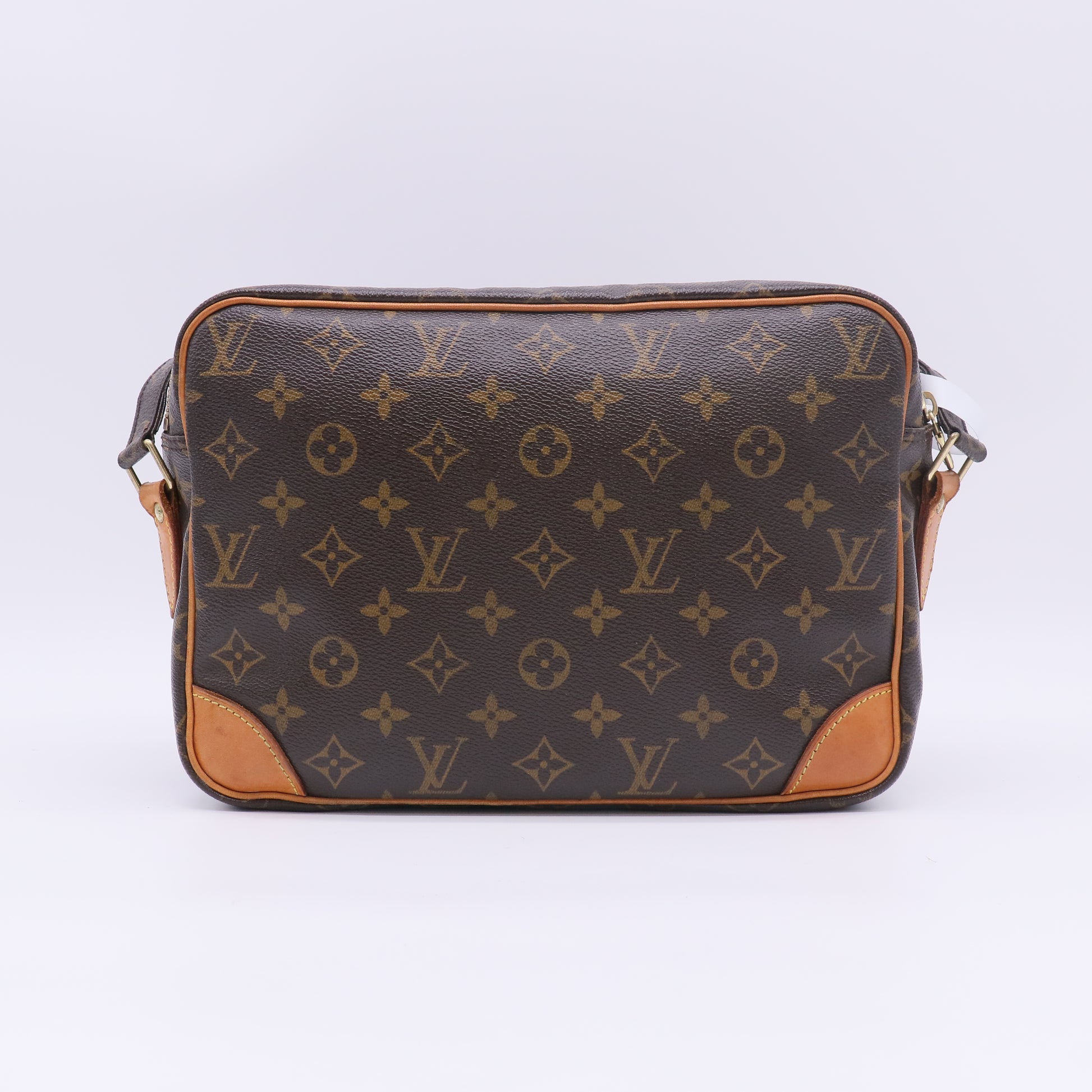 Louis Vuitton Monogram Canvas Nil 28 Messenger Bag B23766