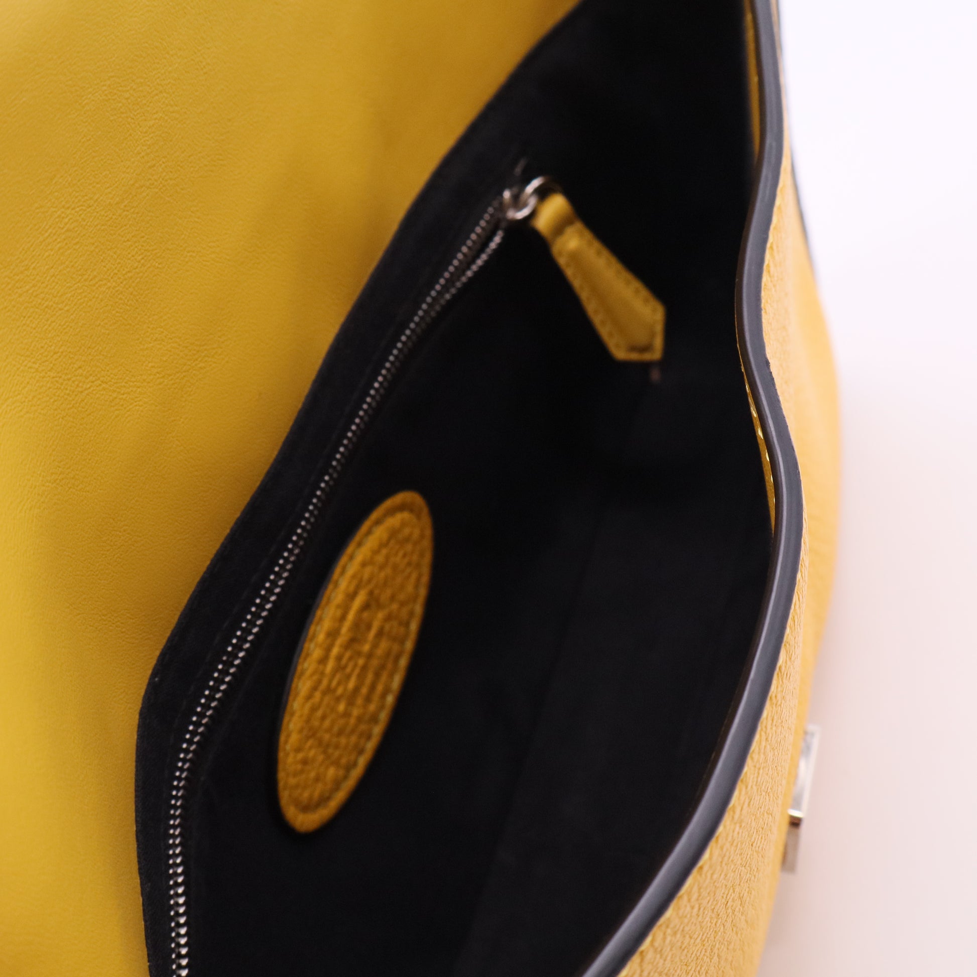Cuoio Romano Selleria Belt Baguette Bag Giallo Fendi  Sold Out twins
