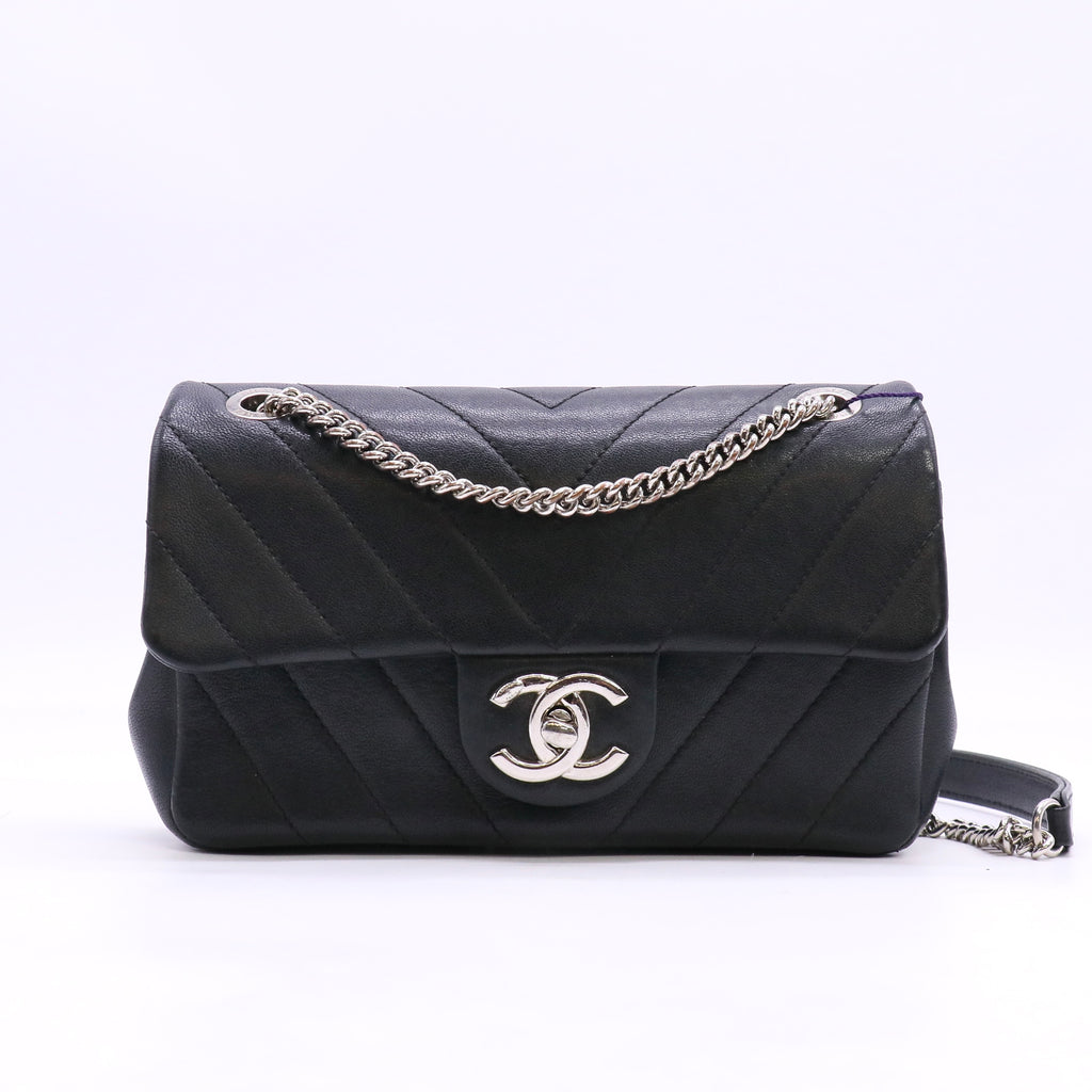 Chanel Mini CC Chevron Calfskin Single Flap Twins LDZ1581