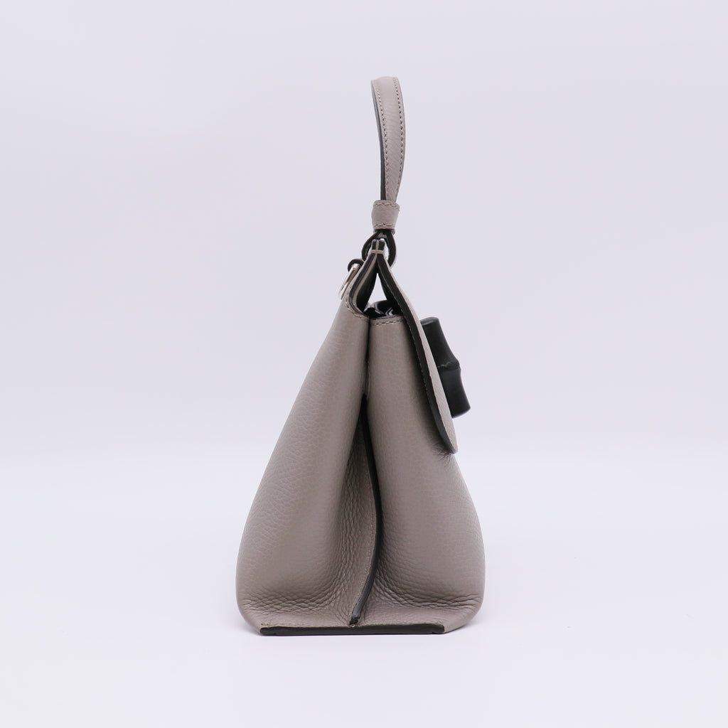 Gucci Bamboo Daily Top Handle Bag in Grey Grained Leather B23047