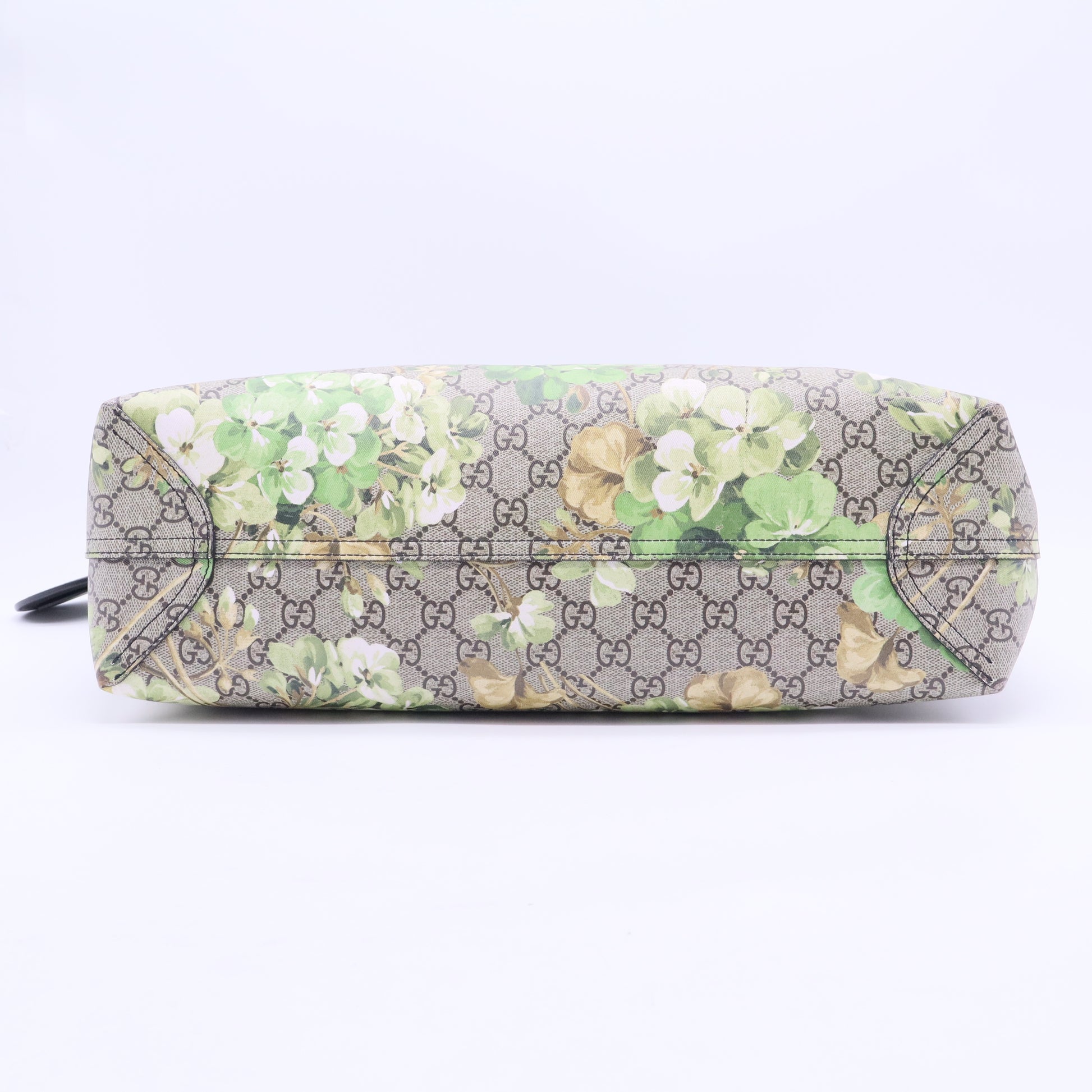 GG Blooms Floral Tote B12345
