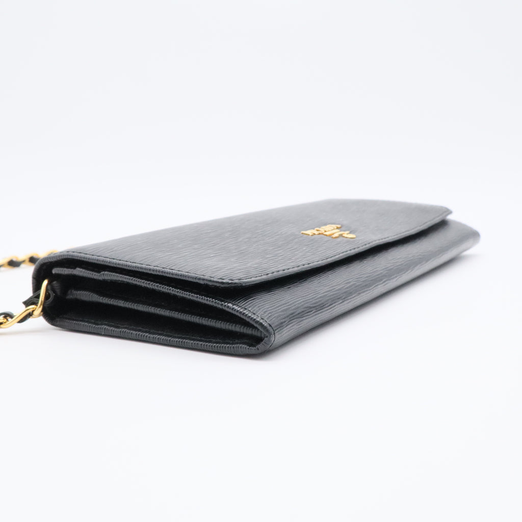 Vitello Move Metal Oro Chain Wallet Black