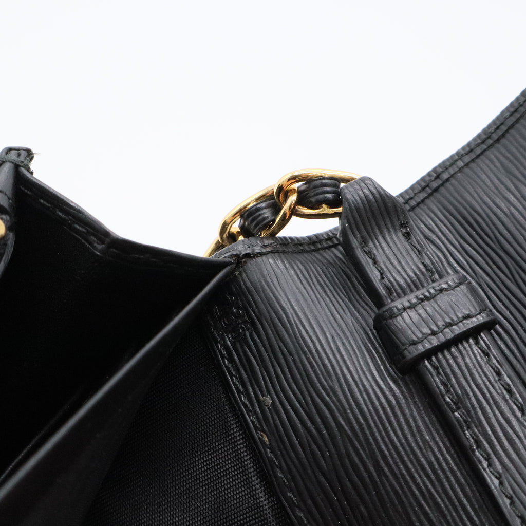 Vitello Move Metal Oro Chain Wallet Black