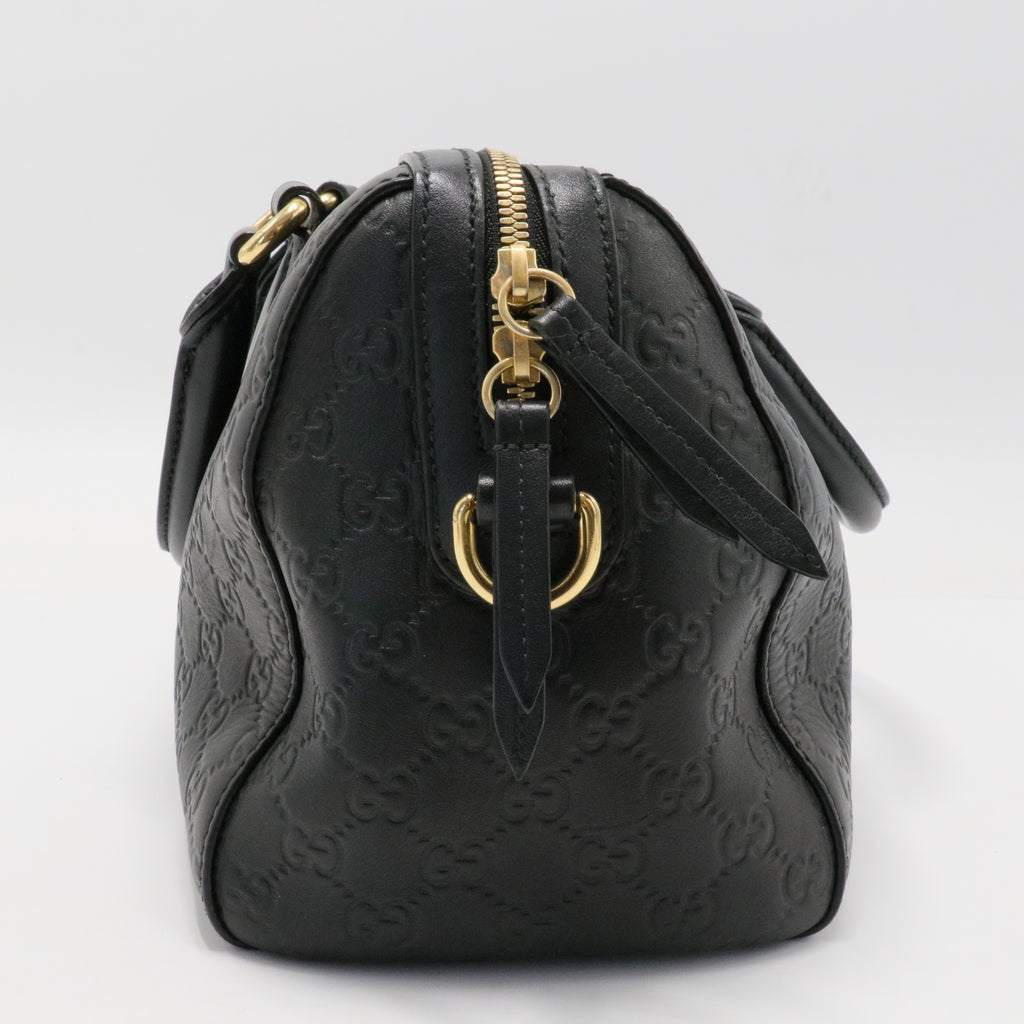 Signature Boston Bag Guccissima Leather Medium