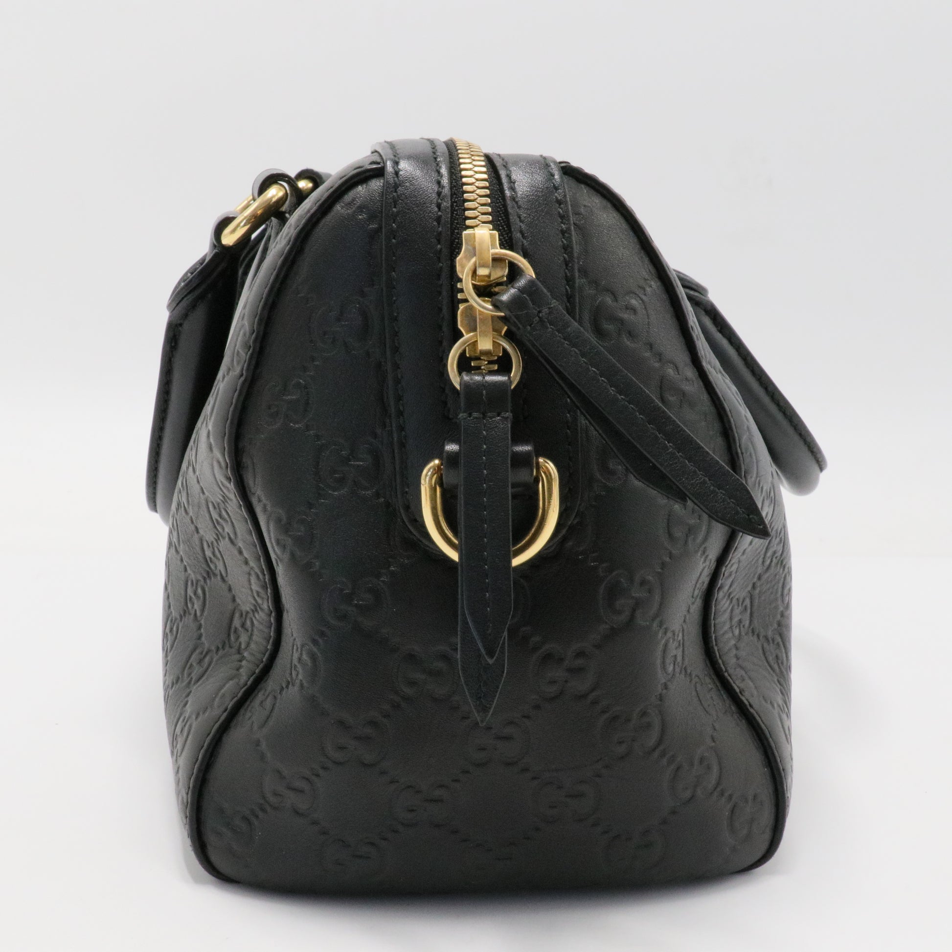 Signature Boston Bag Guccissima Leather Medium