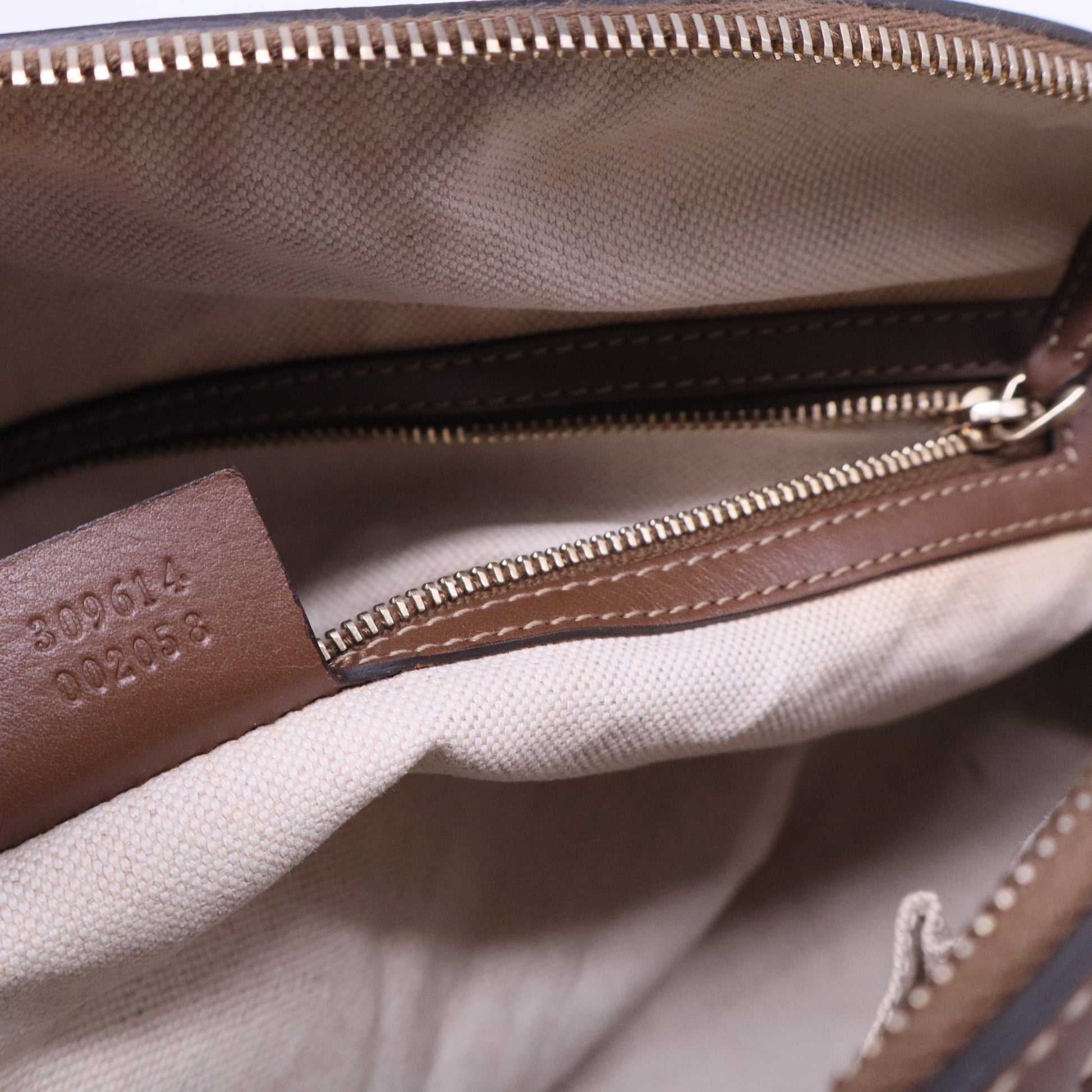 GG Supreme Nice Dome Satchel B20695