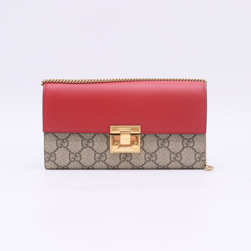 Gucci GG Supreme Monogram Padlock Continental Chain Wallet W22753