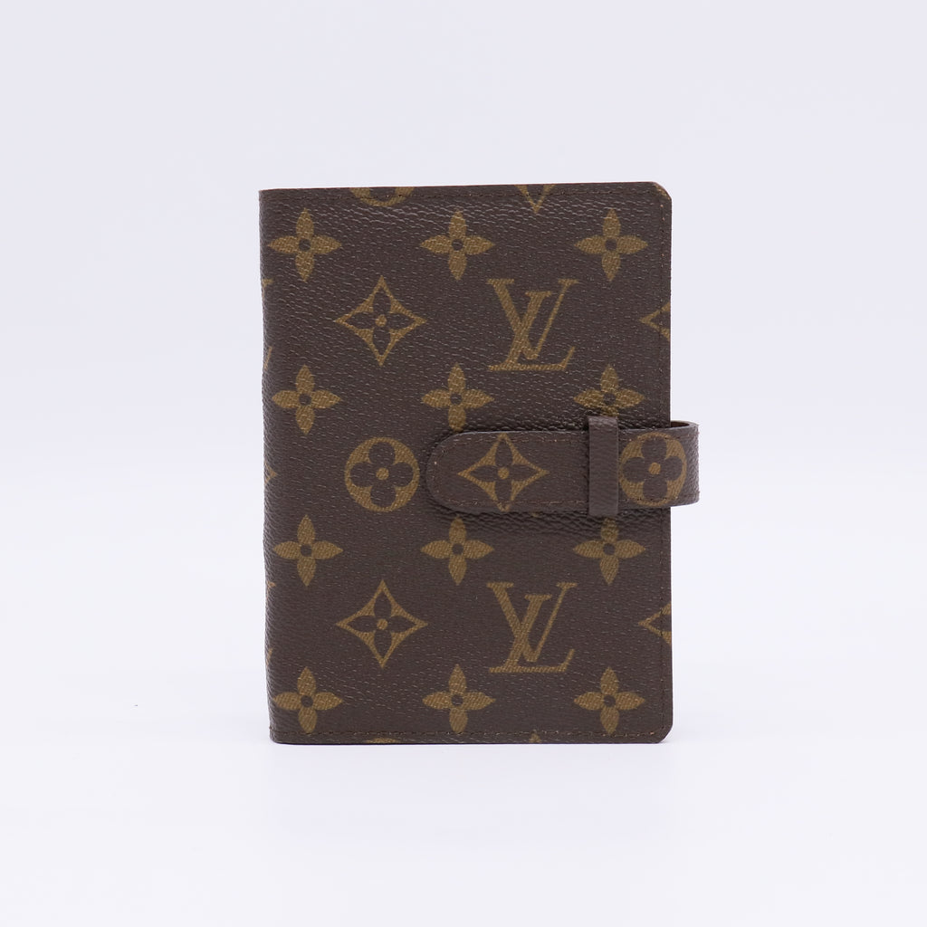 Louis Vuitton Monogram Pochette Photo Case W22276