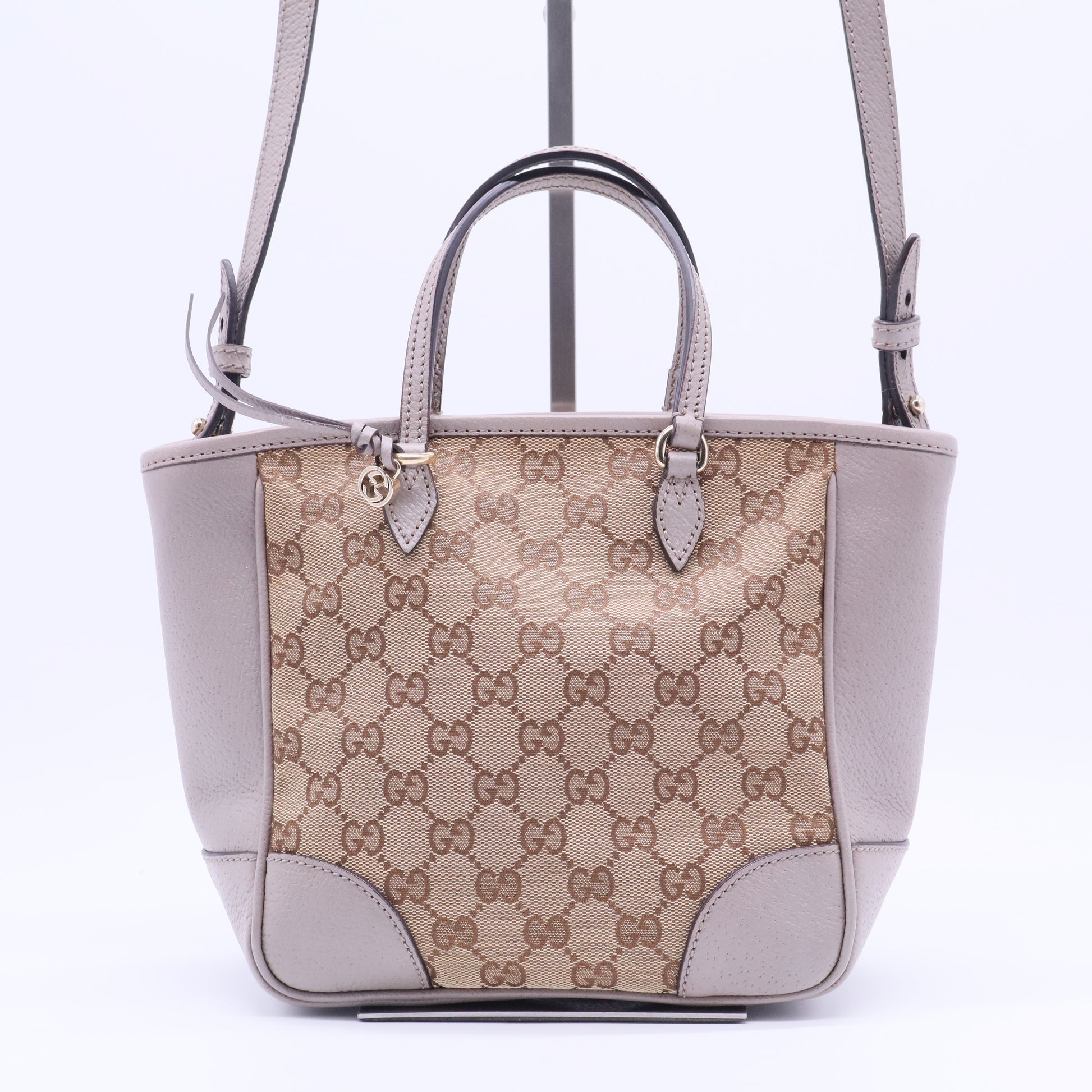 Small GG Canvas Bree satchel B20102