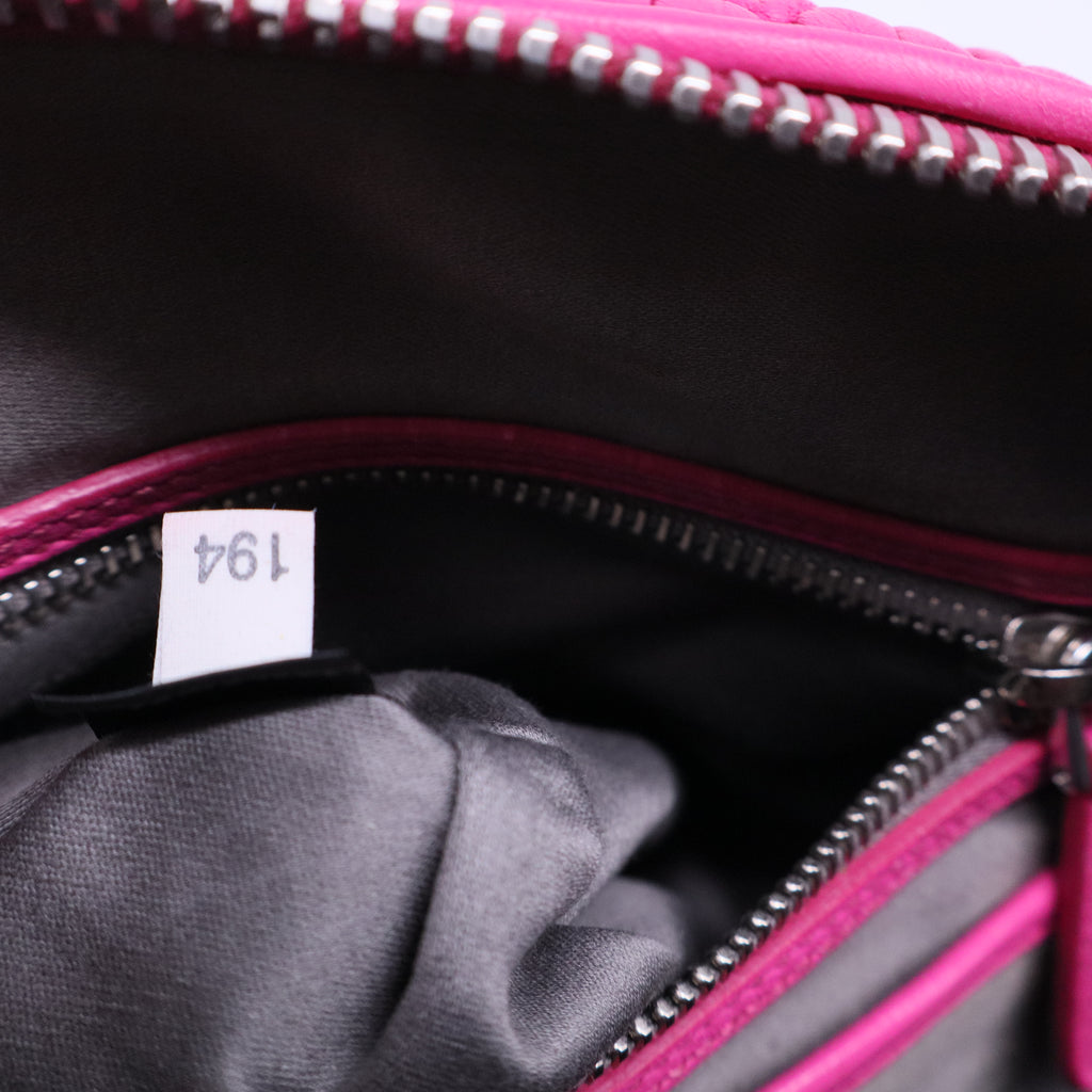 Leather Shoulder Bag   B20452