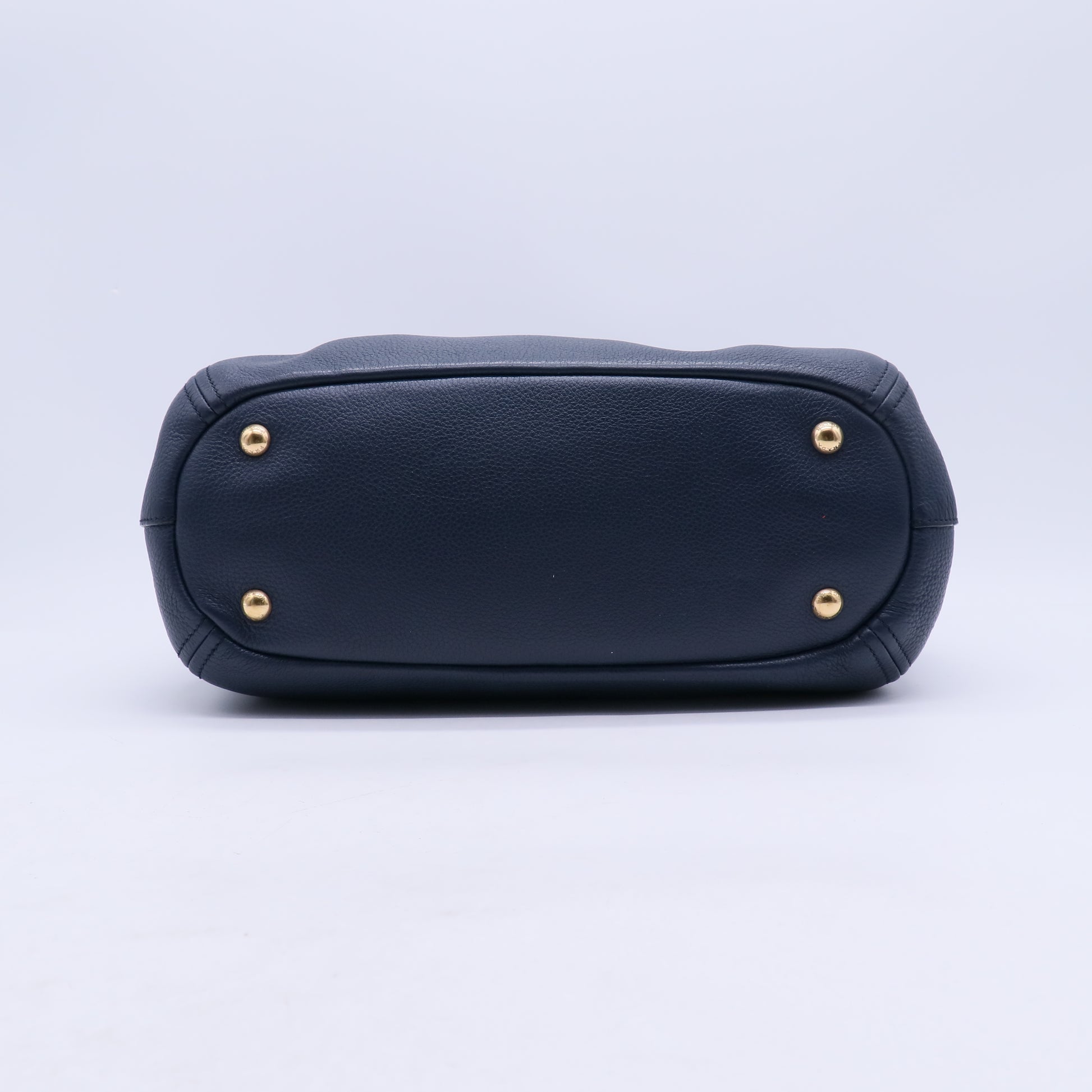 Inchiostro Vitello Daino Leather Tote Bag B21821